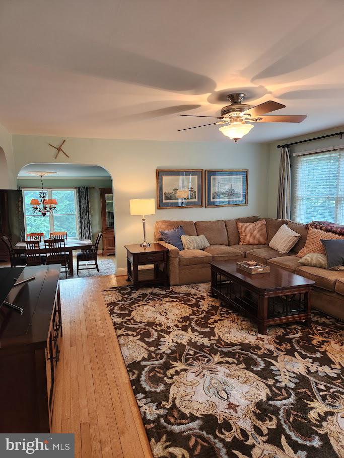 TRIADELPHIA FARMS II - Residential