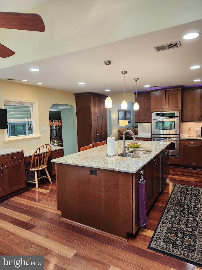 TRIADELPHIA FARMS II - Residential