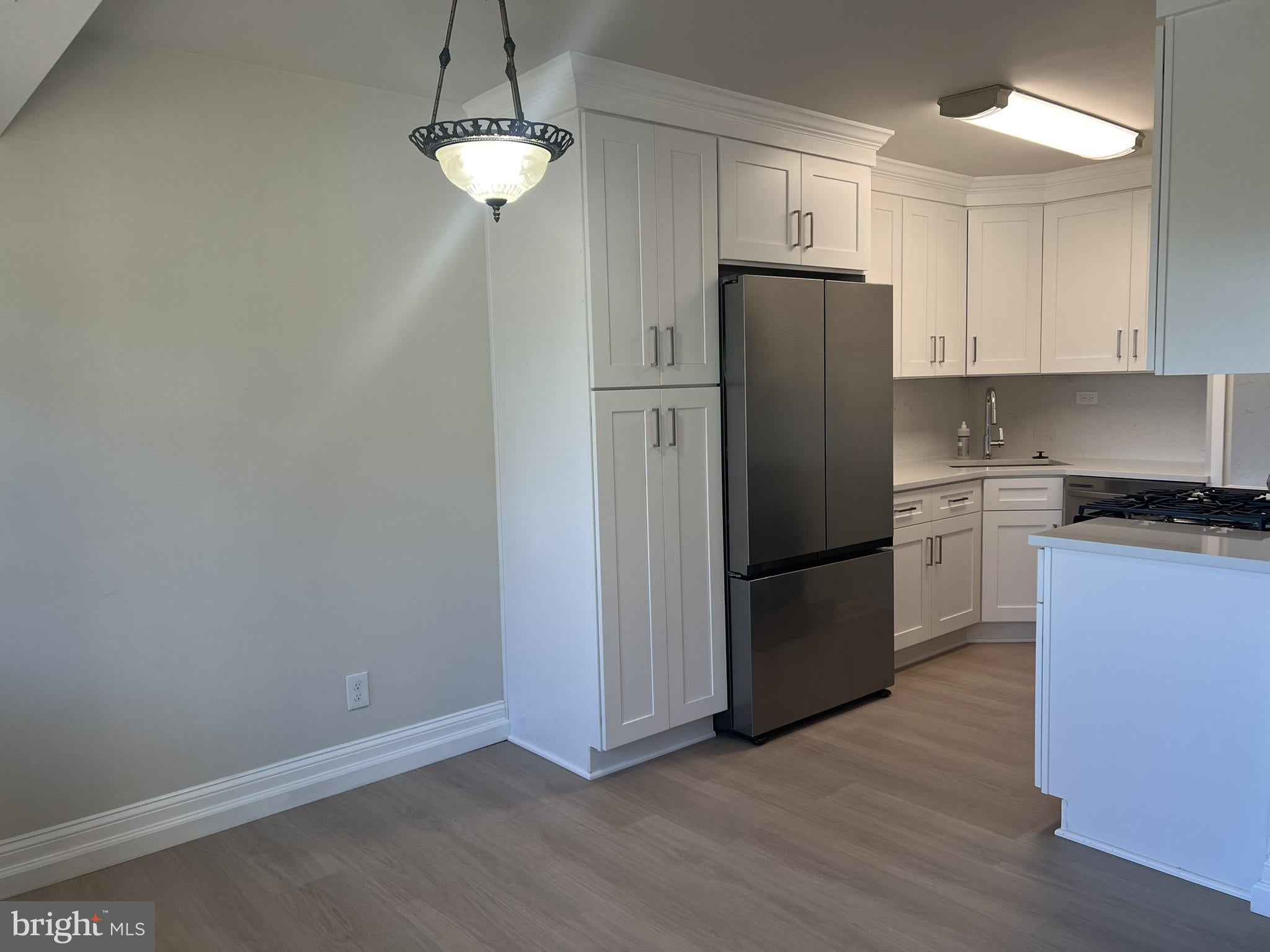 5831 QUANTRELL AVENUE T-7