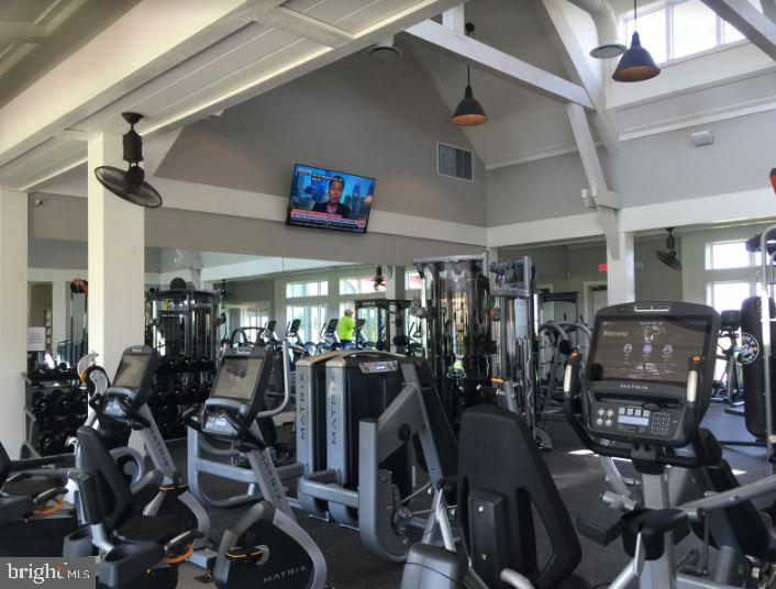 POTOMAC SHORES - Residential