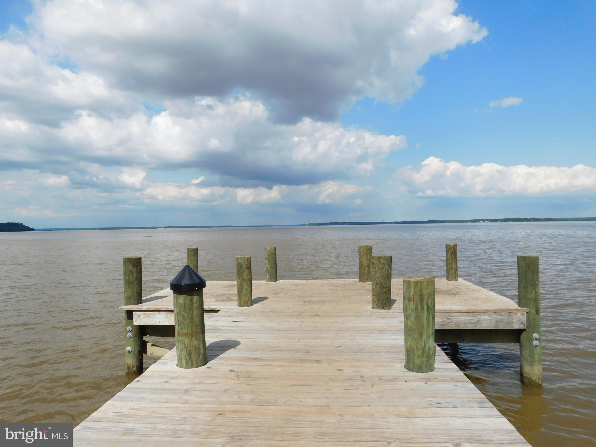 POTOMAC SHORES - Residential