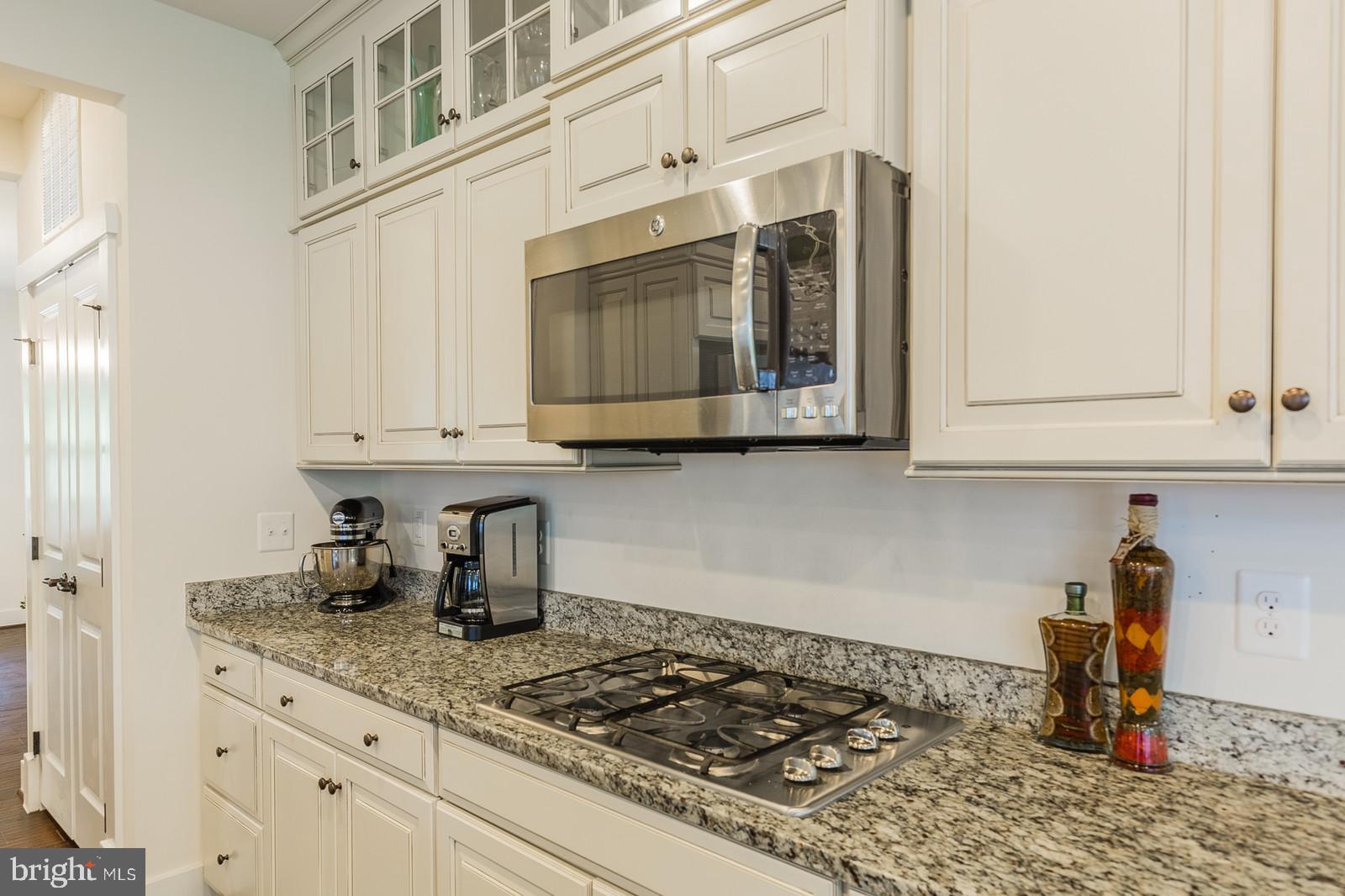 POTOMAC SHORES - Residential