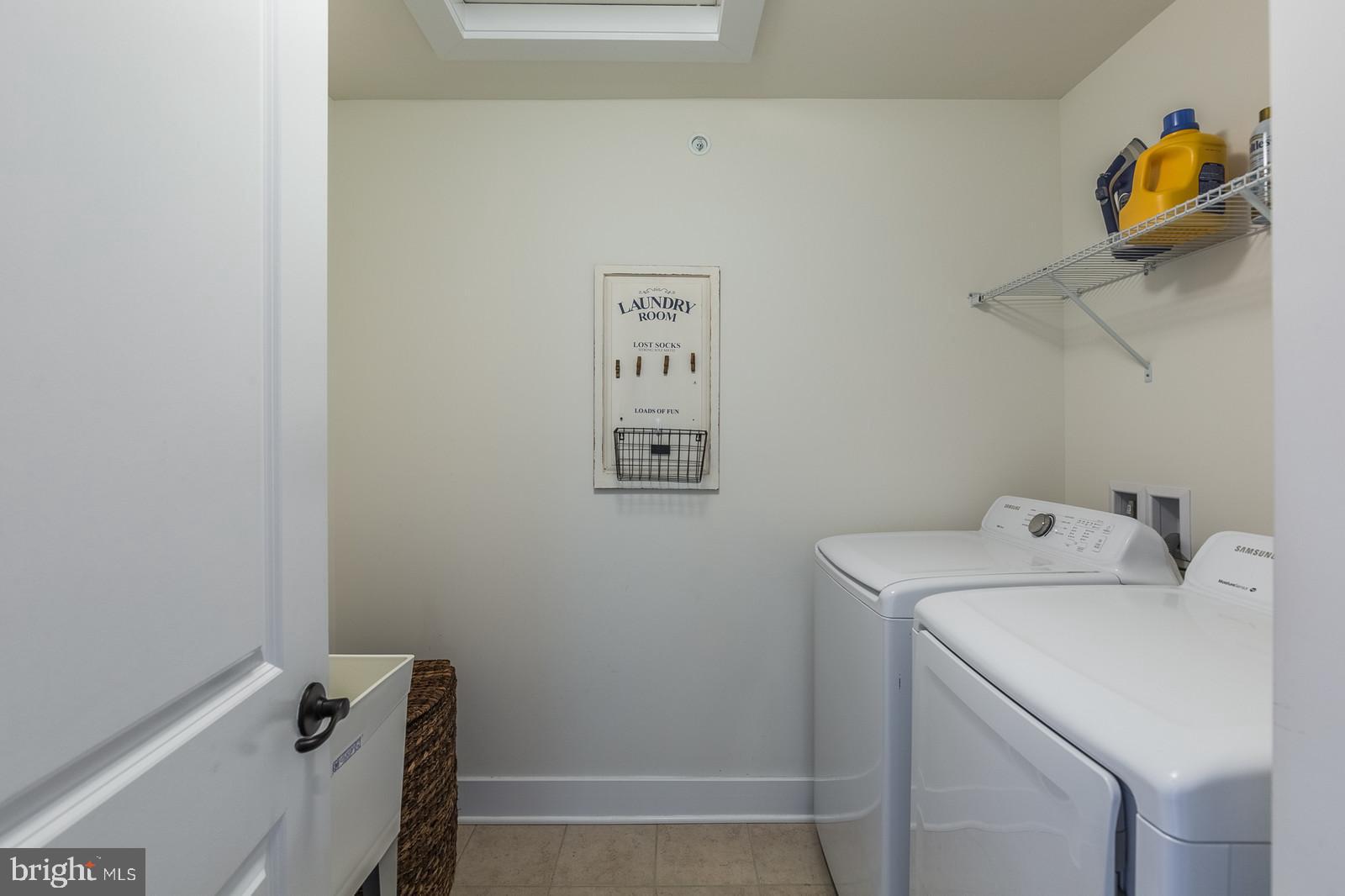 POTOMAC SHORES - Residential