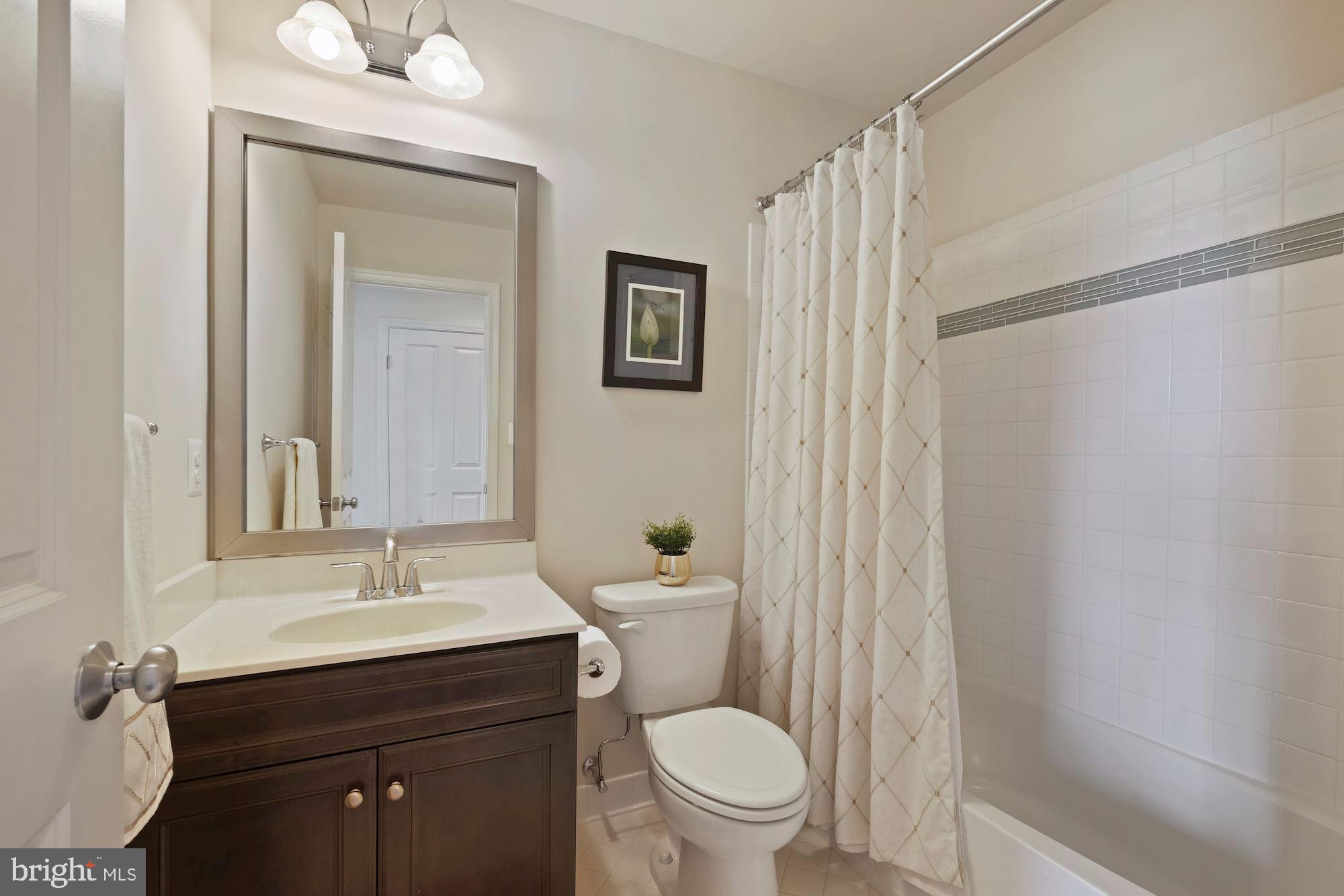 LANDSDALE - Residential