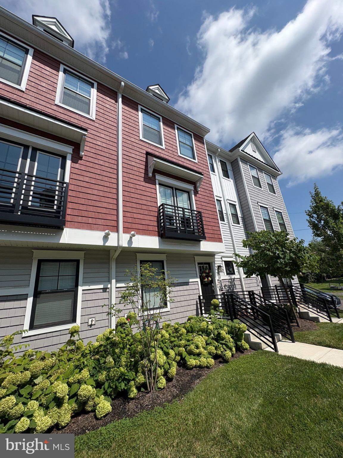 336 WALNUT STREET