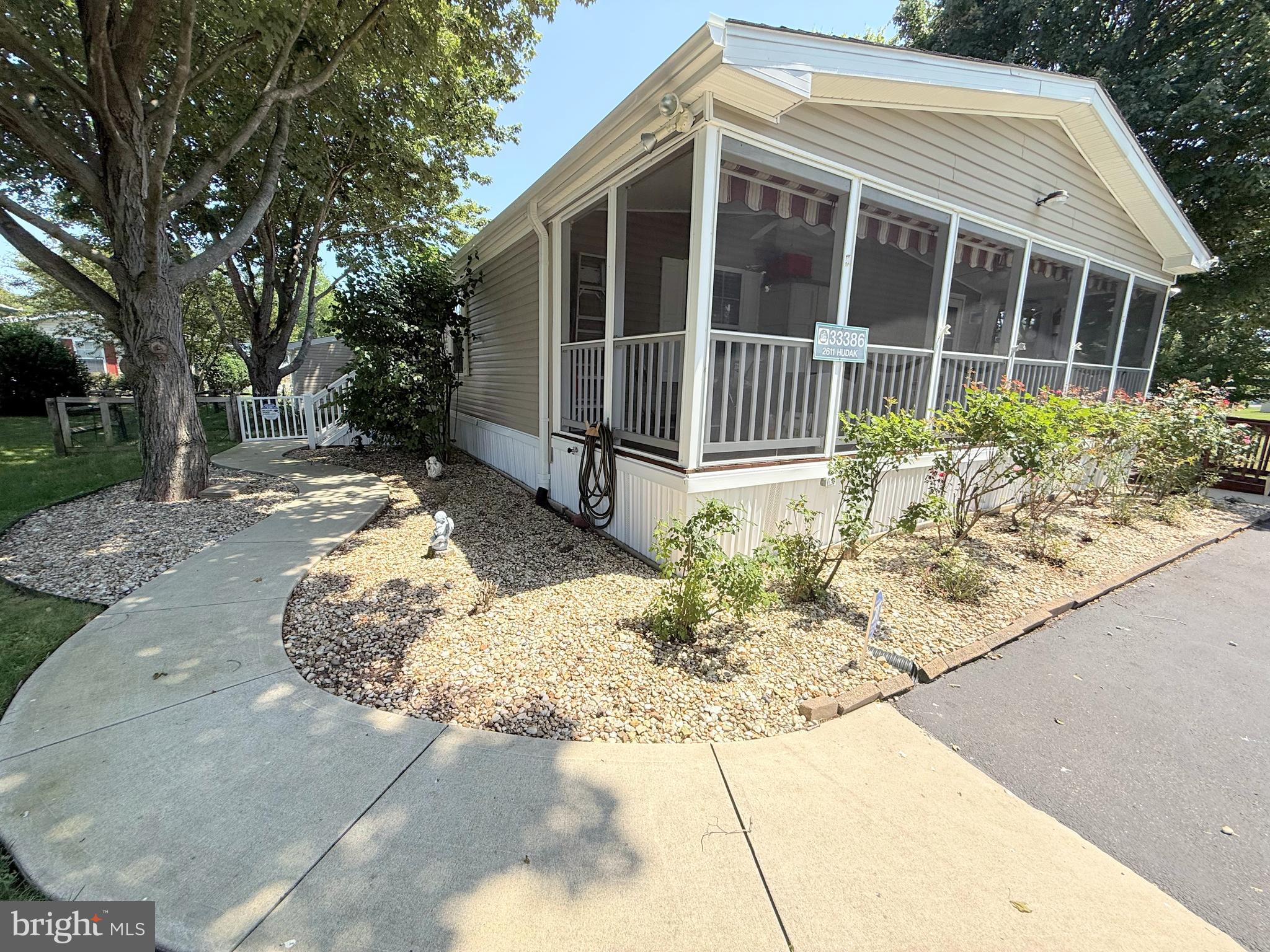 33386 NANNYBERRY COVE 2611