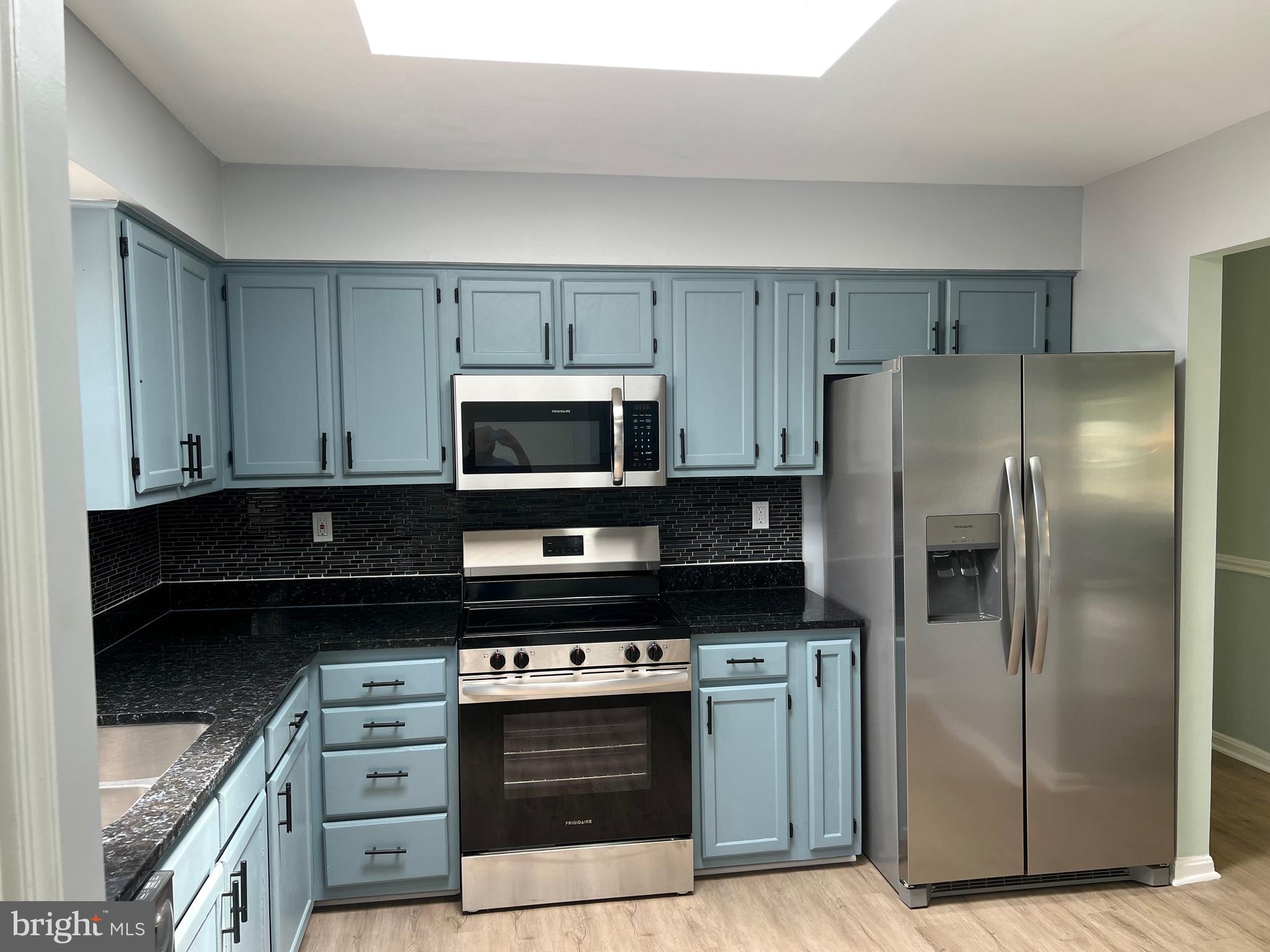 SKYLINE - Residential