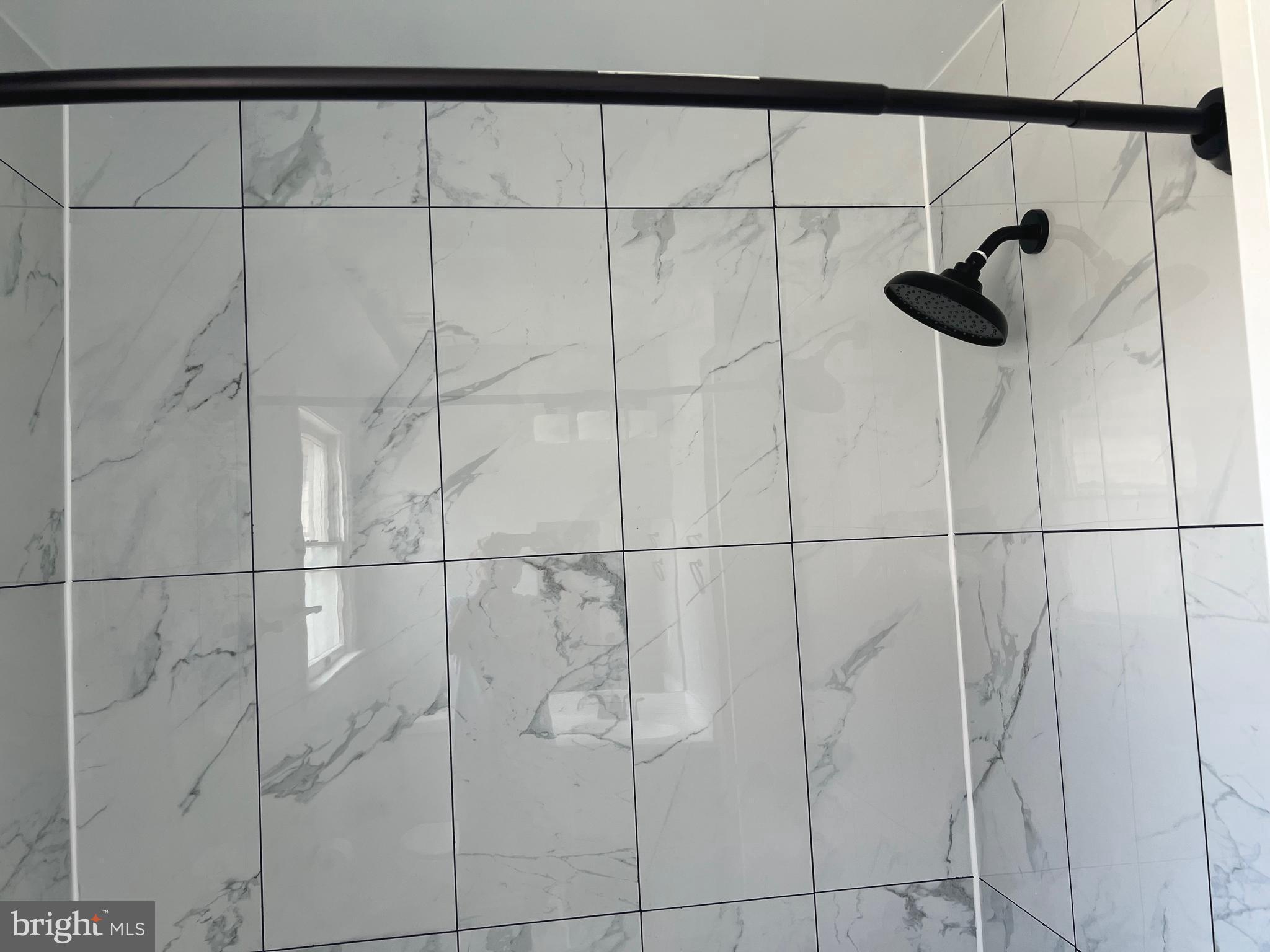 SKYLINE - Residential