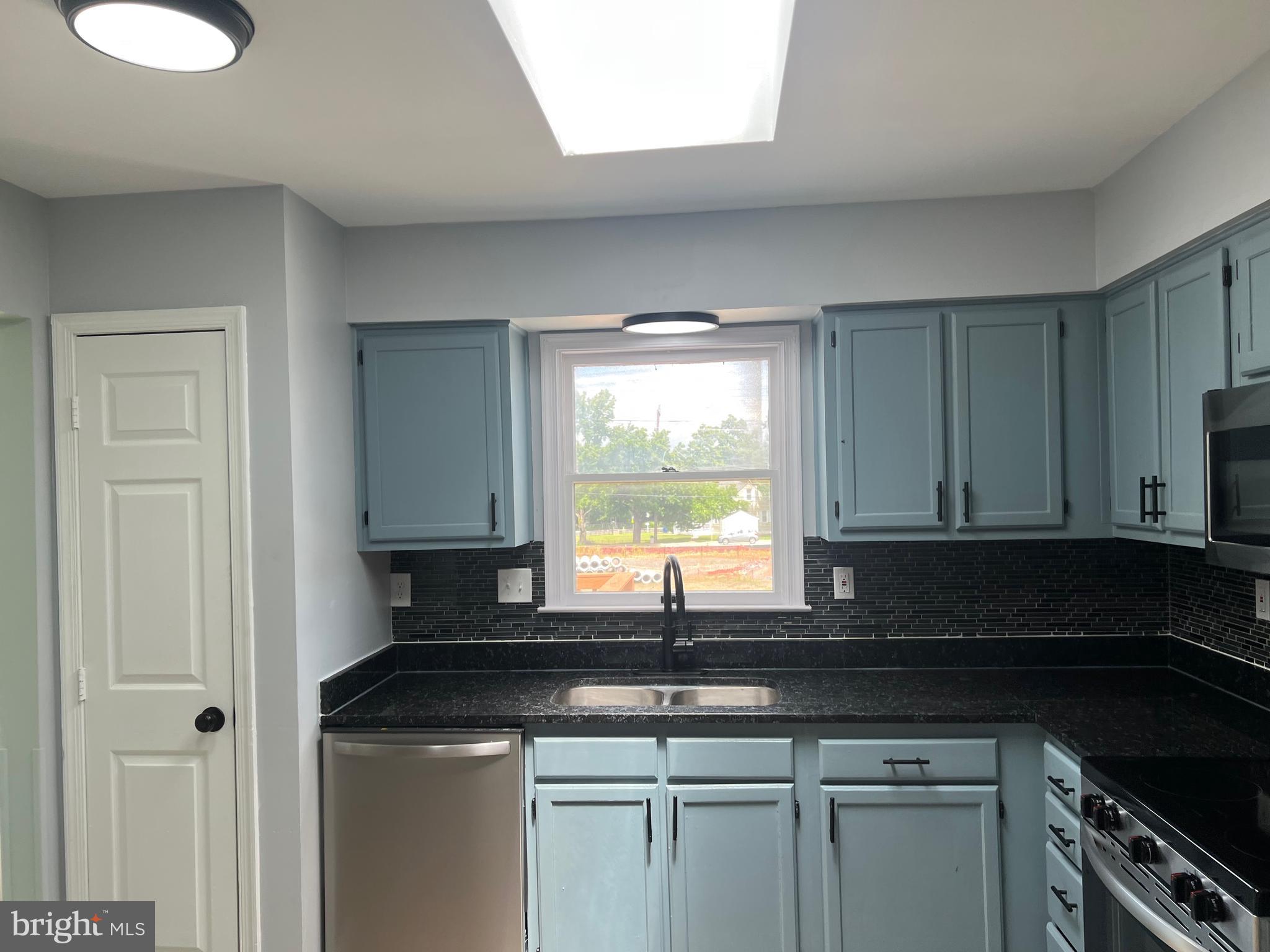 SKYLINE - Residential