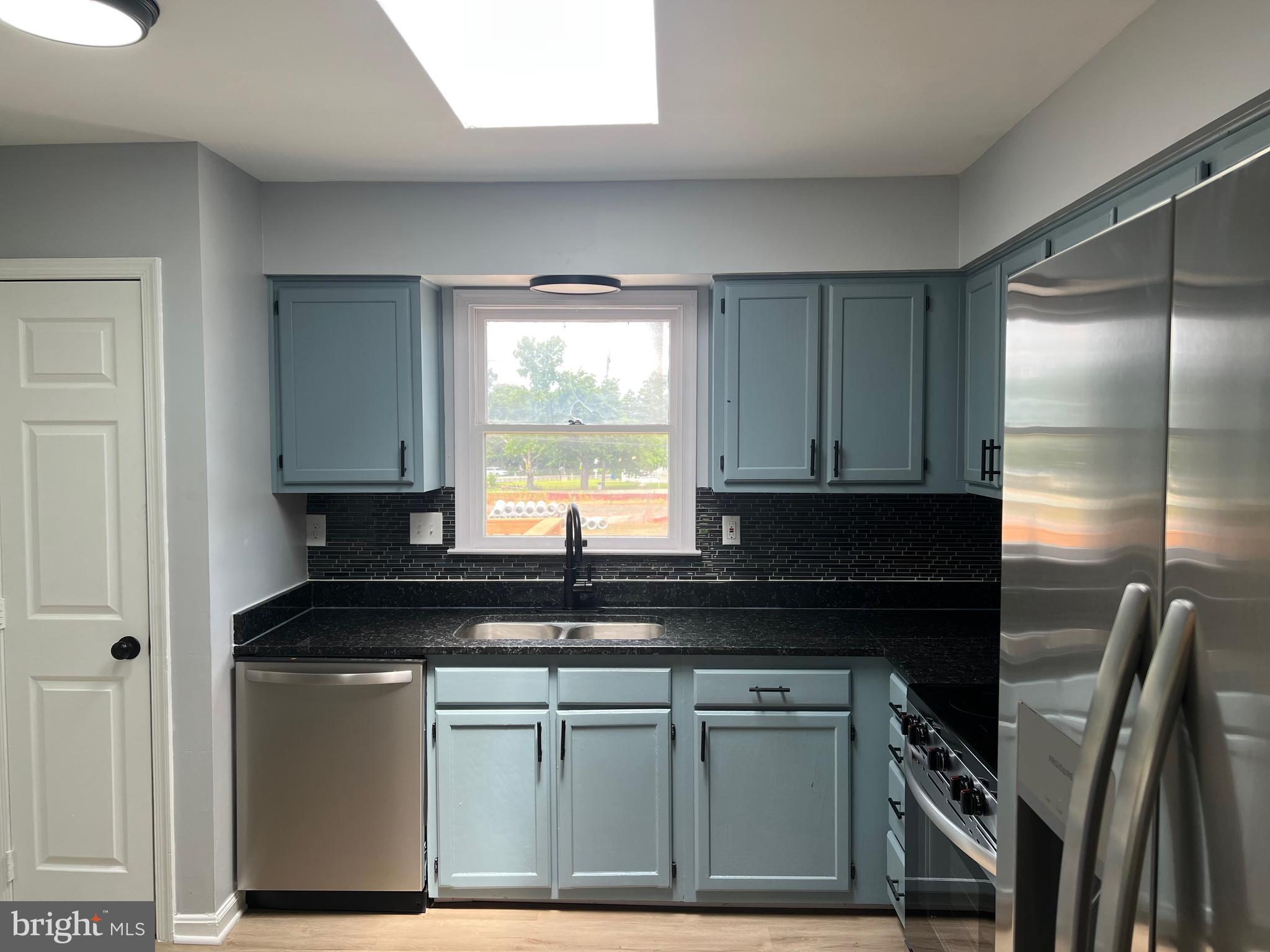 SKYLINE - Residential