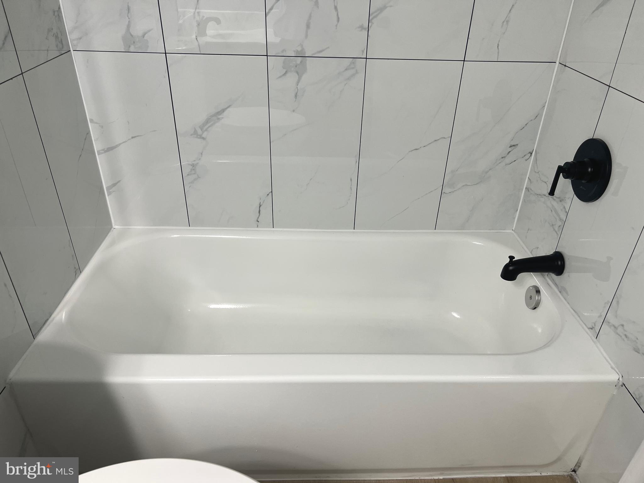 SKYLINE - Residential