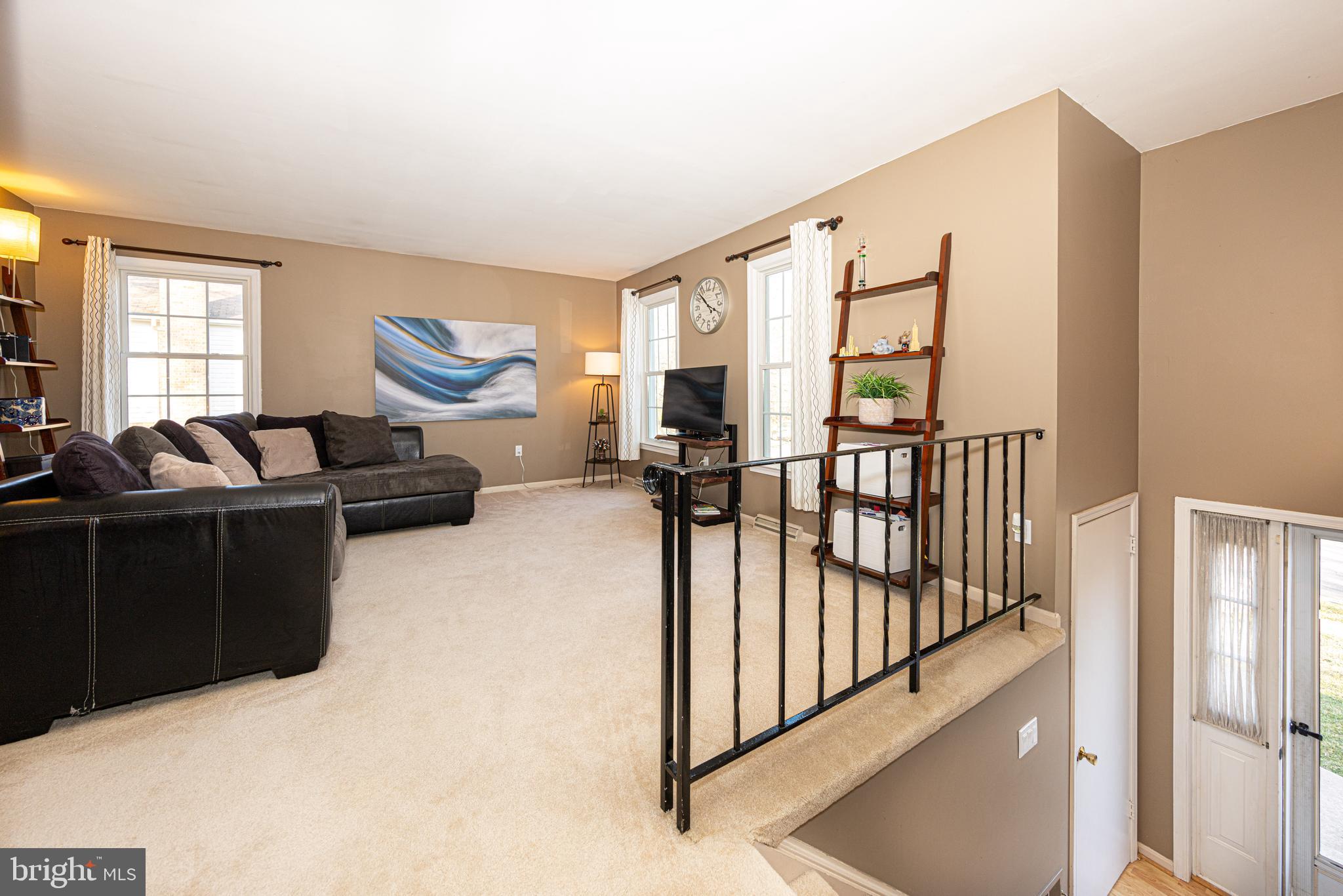 MIDDLERIDGE - Residential