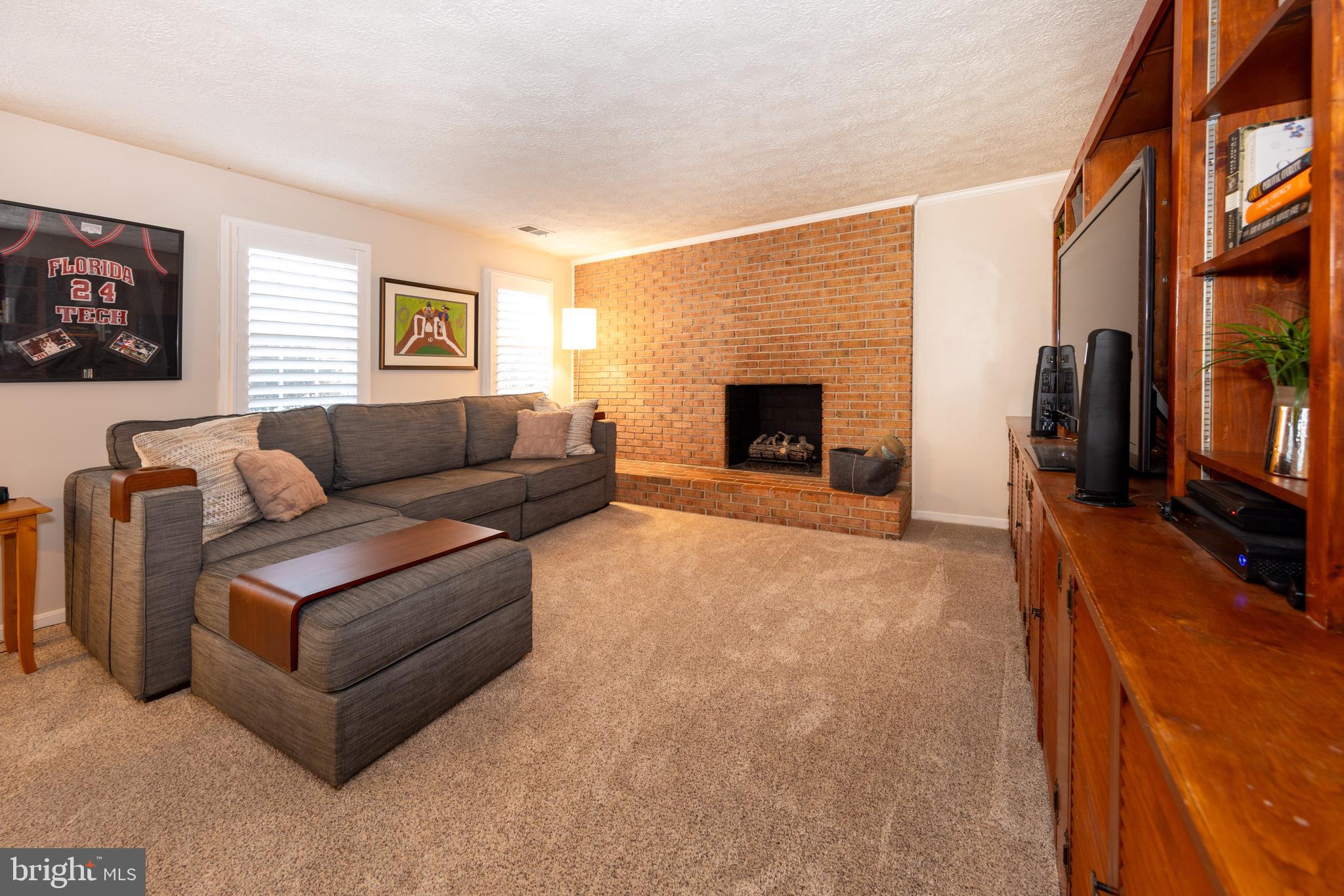 MIDDLERIDGE - Residential