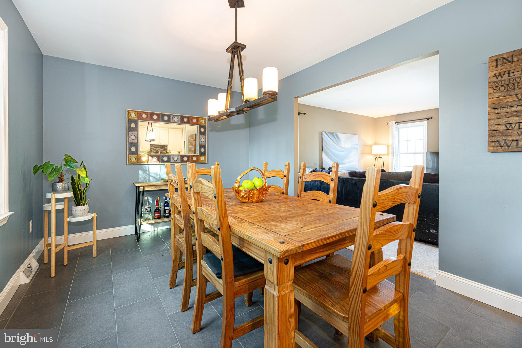 MIDDLERIDGE - Residential