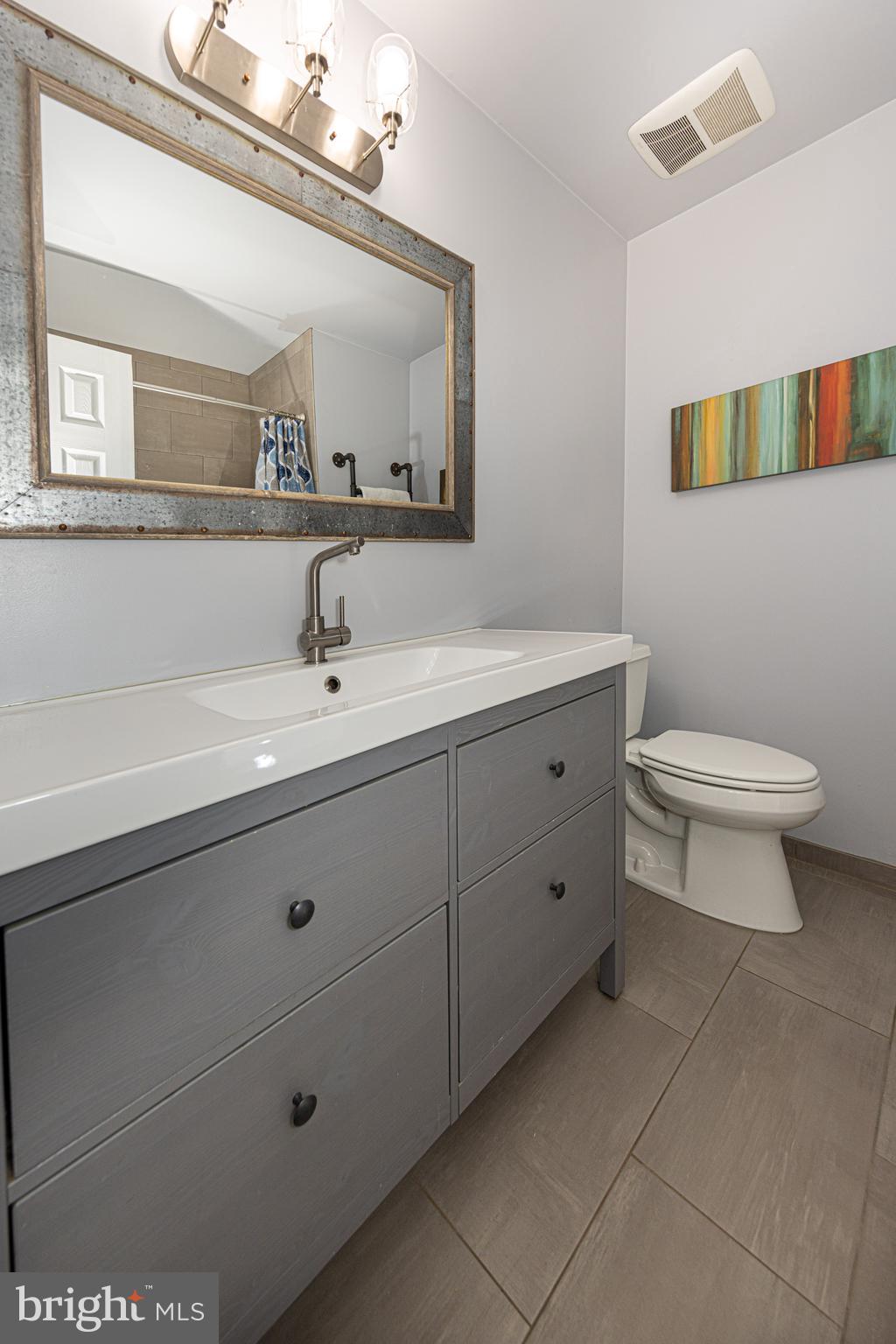 MIDDLERIDGE - Residential