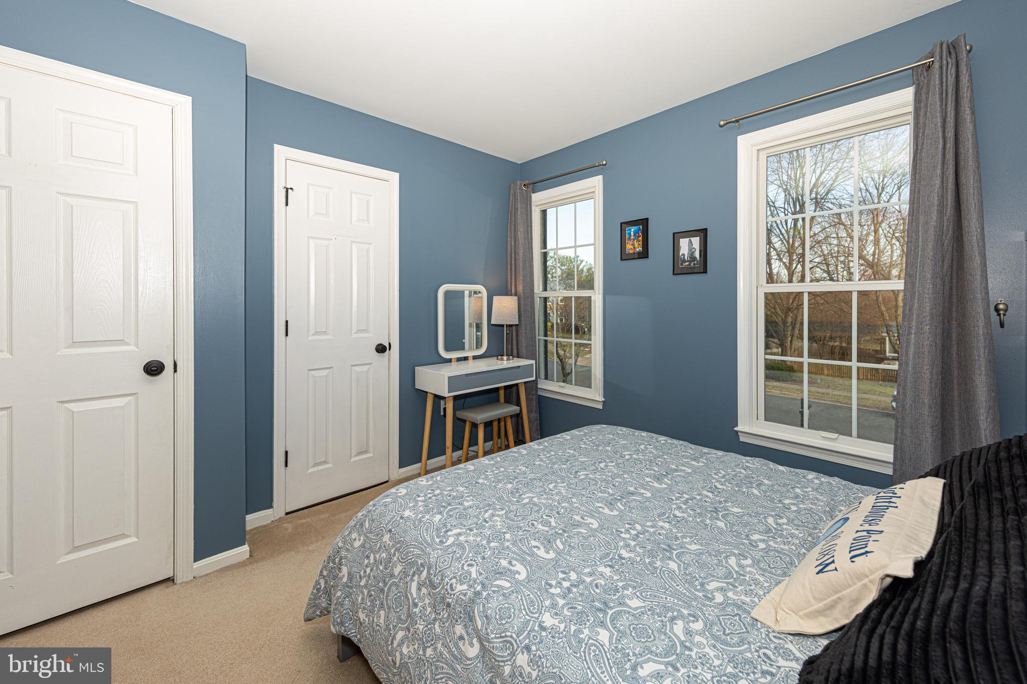 MIDDLERIDGE - Residential