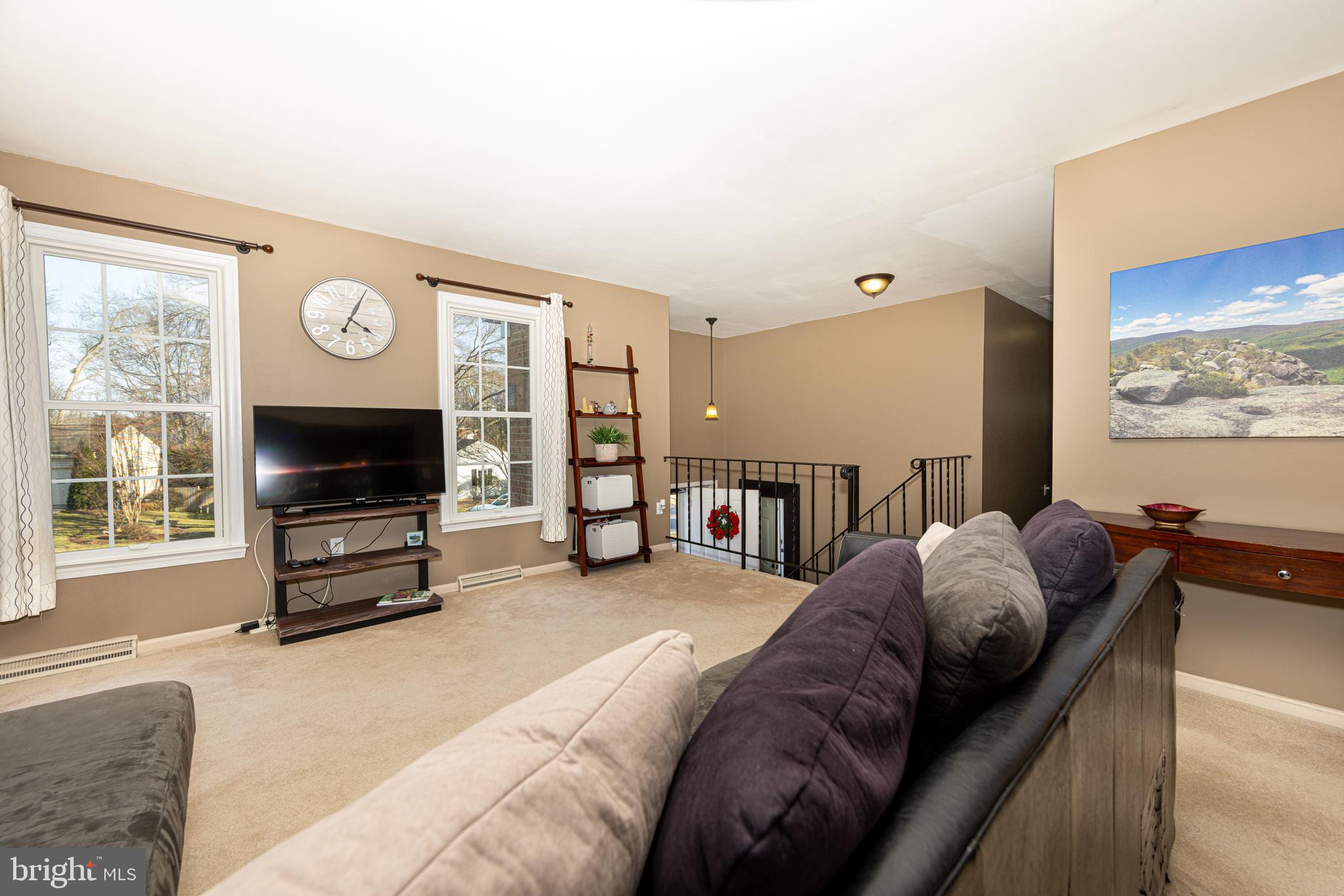 MIDDLERIDGE - Residential