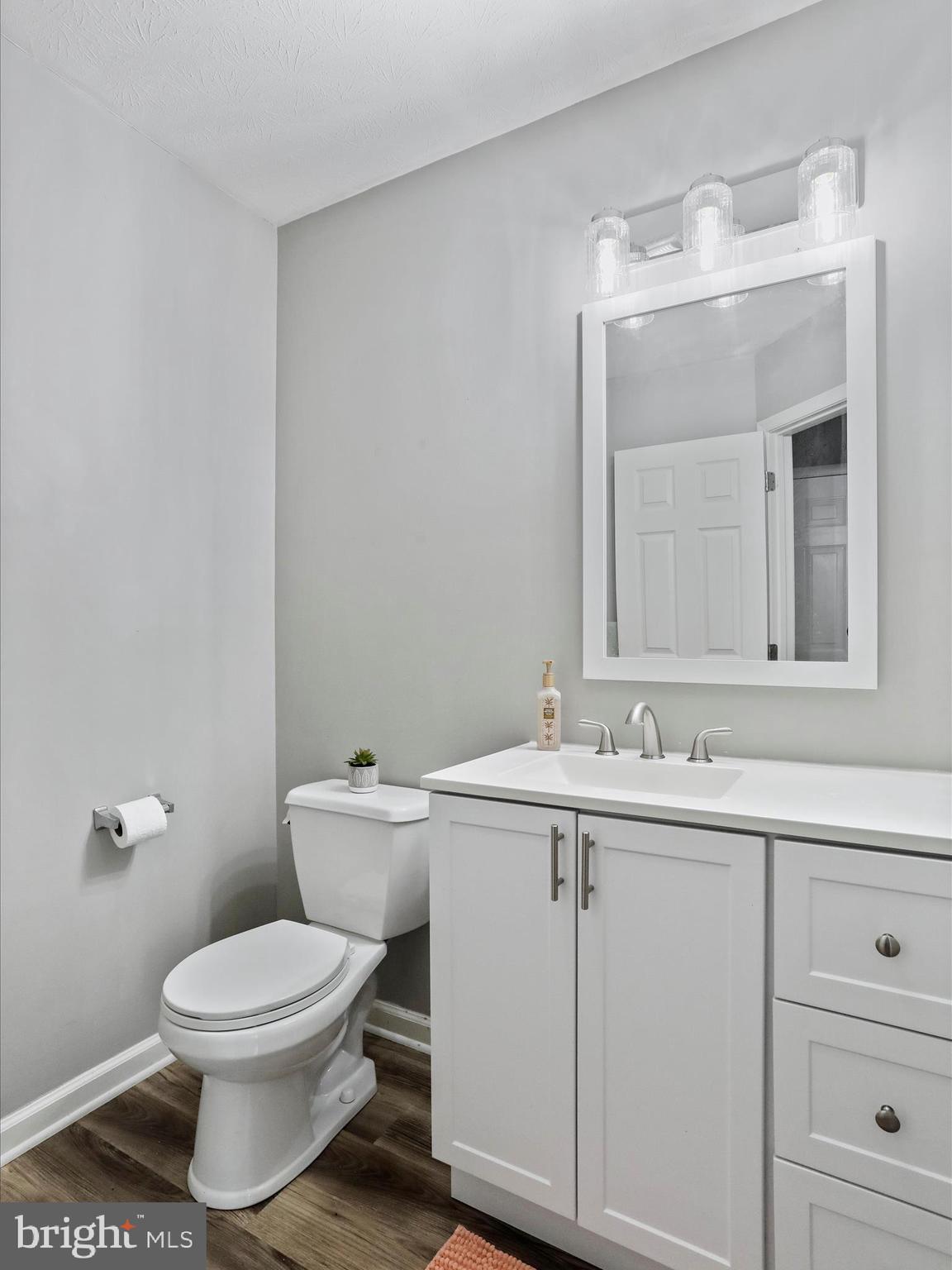 TABLER STATION MANOR - Residential