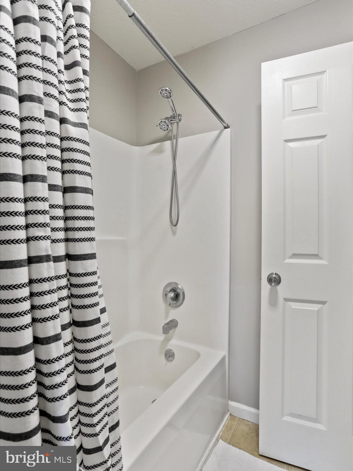 TABLER STATION MANOR - Residential