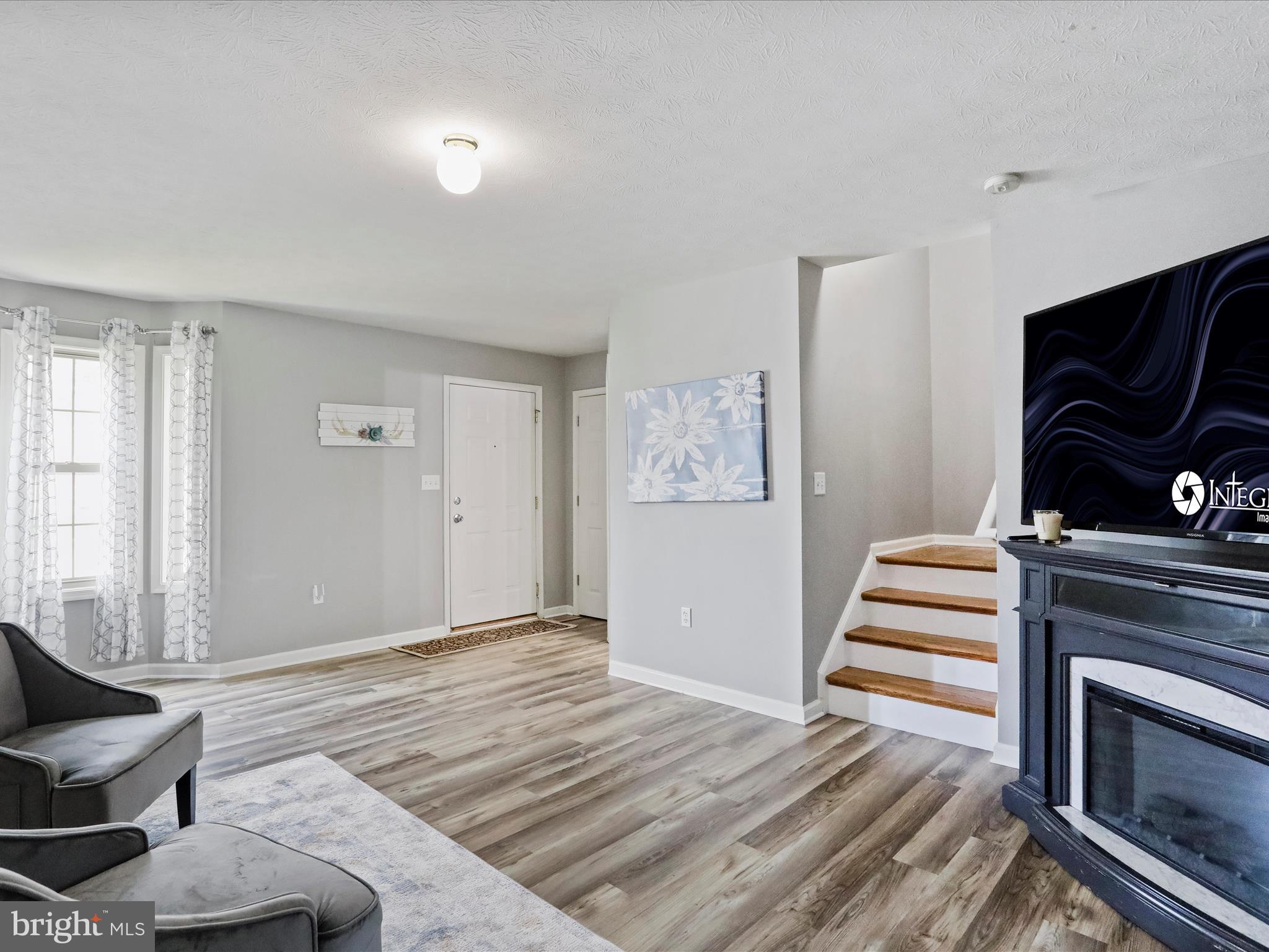 TABLER STATION MANOR - Residential