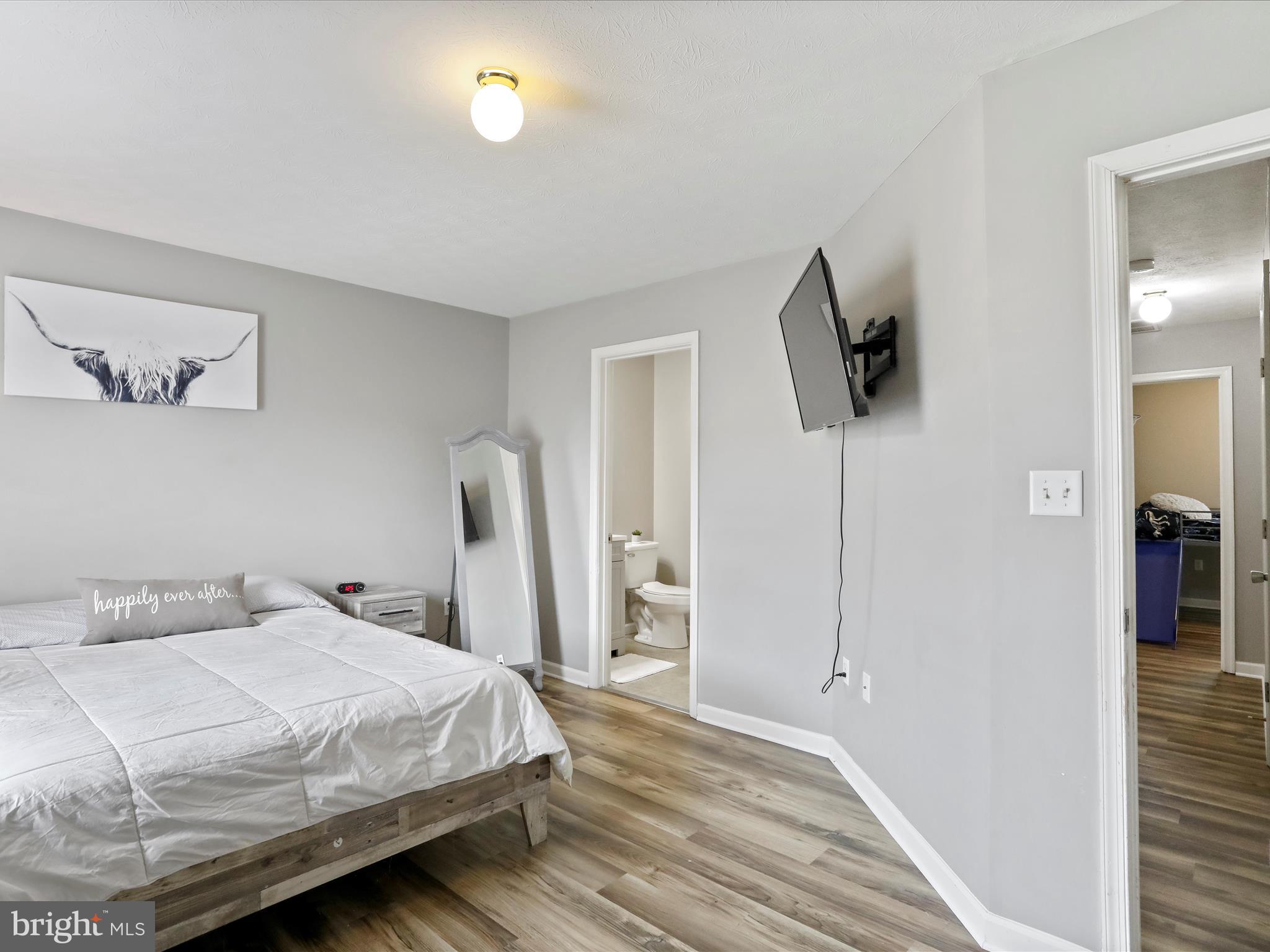 TABLER STATION MANOR - Residential