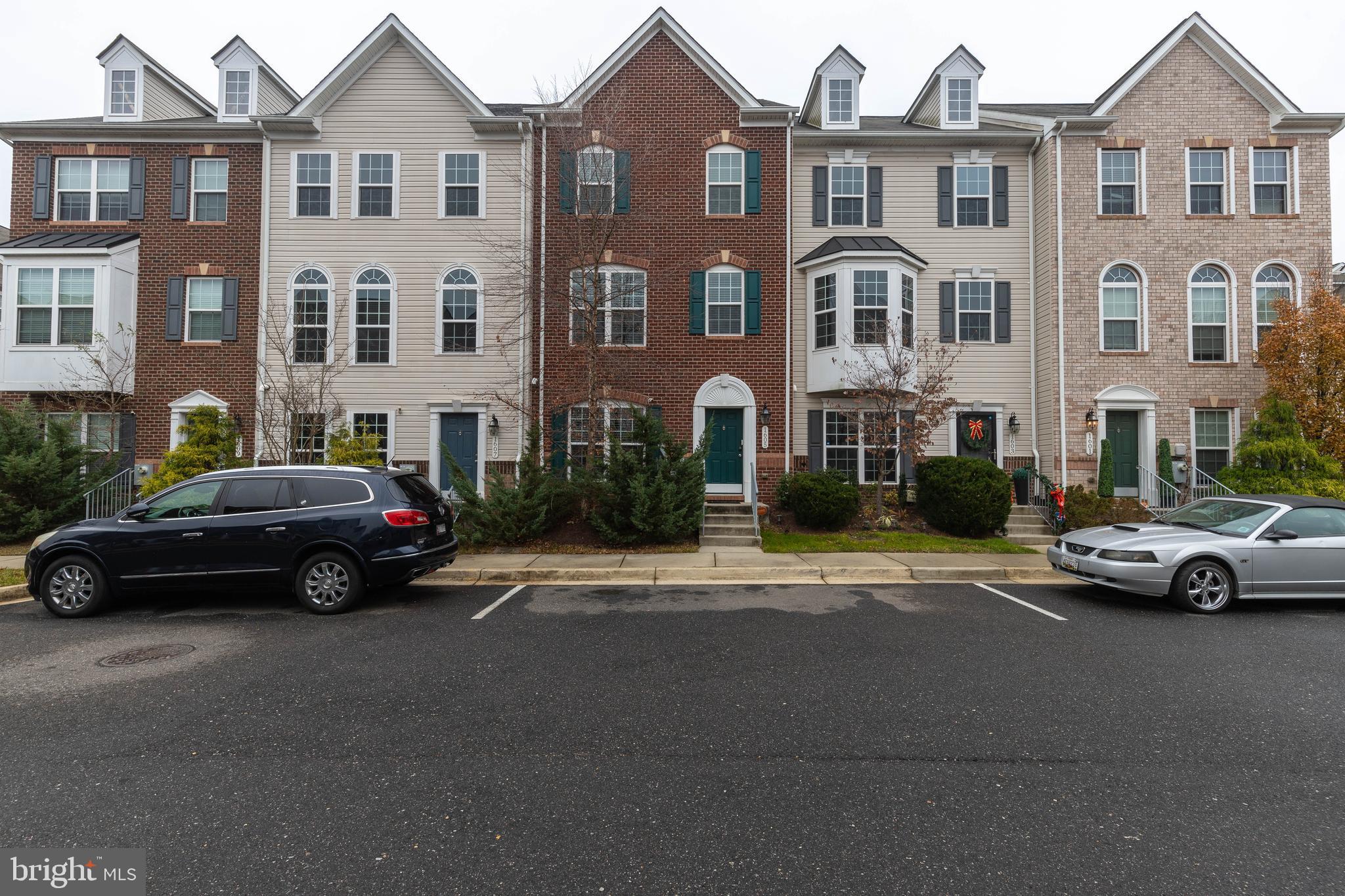 WESTPHALIA ROW - Residential