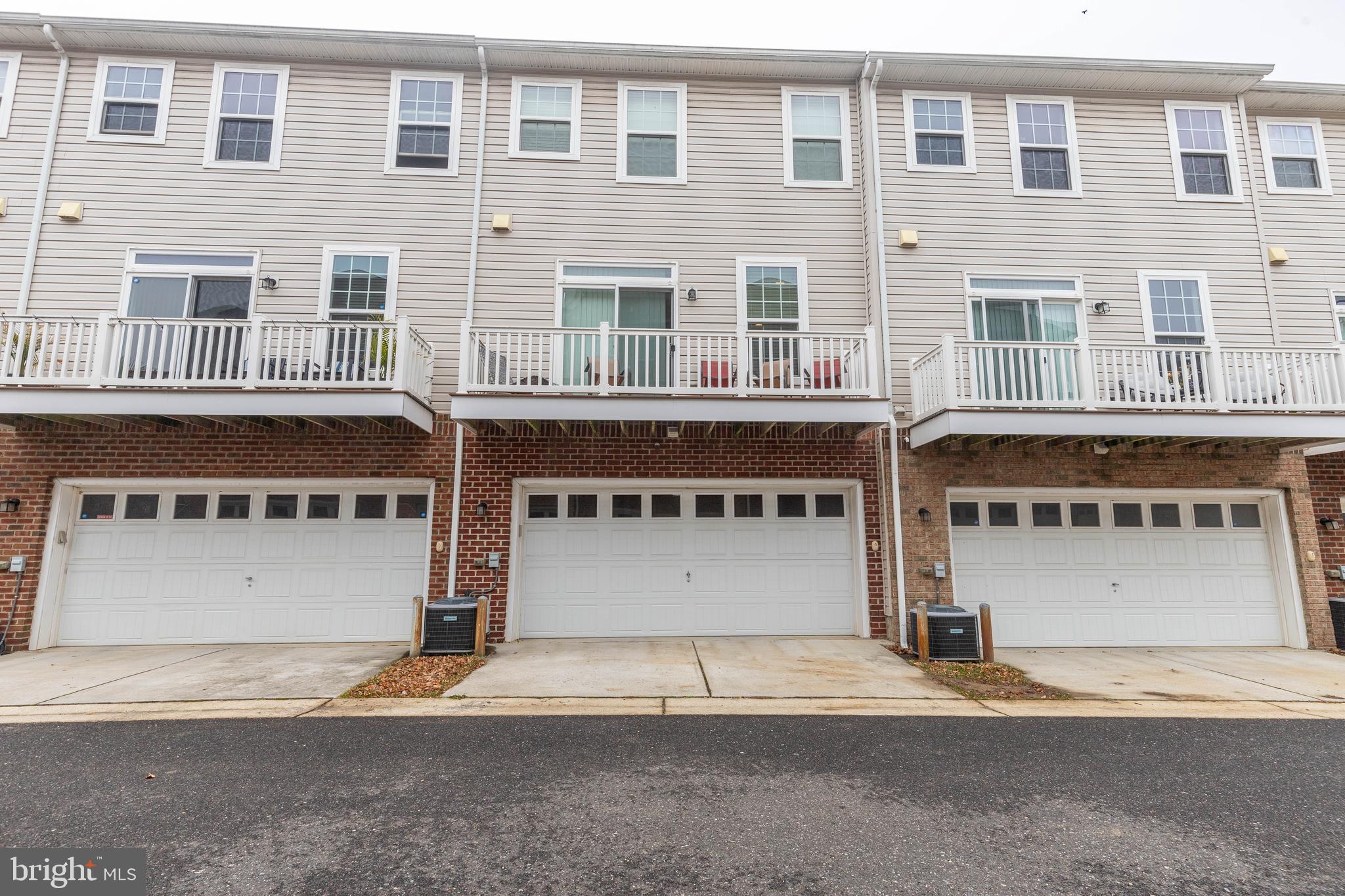 WESTPHALIA ROW - Residential