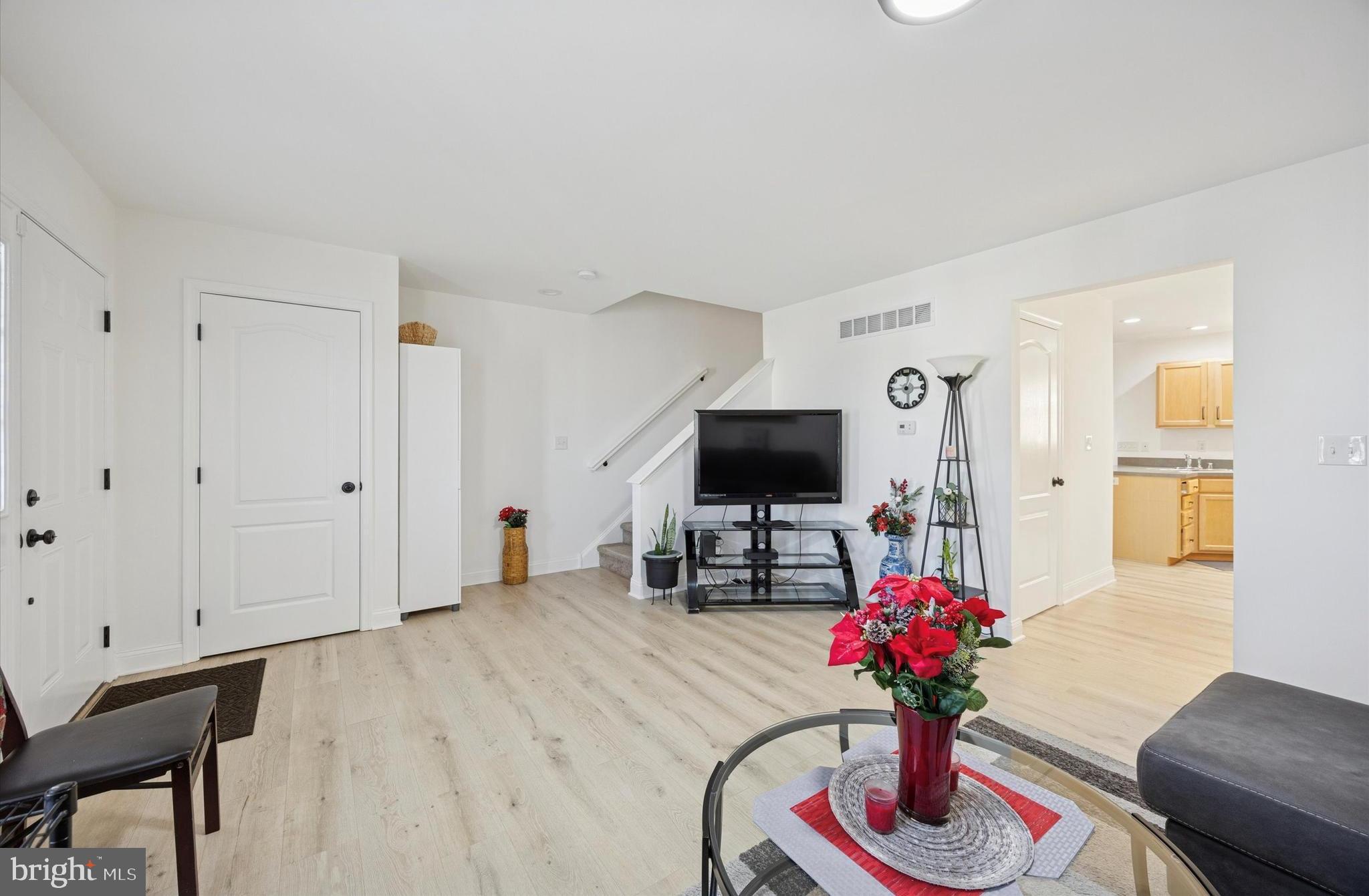 112 BUNCHE BOULEVARD