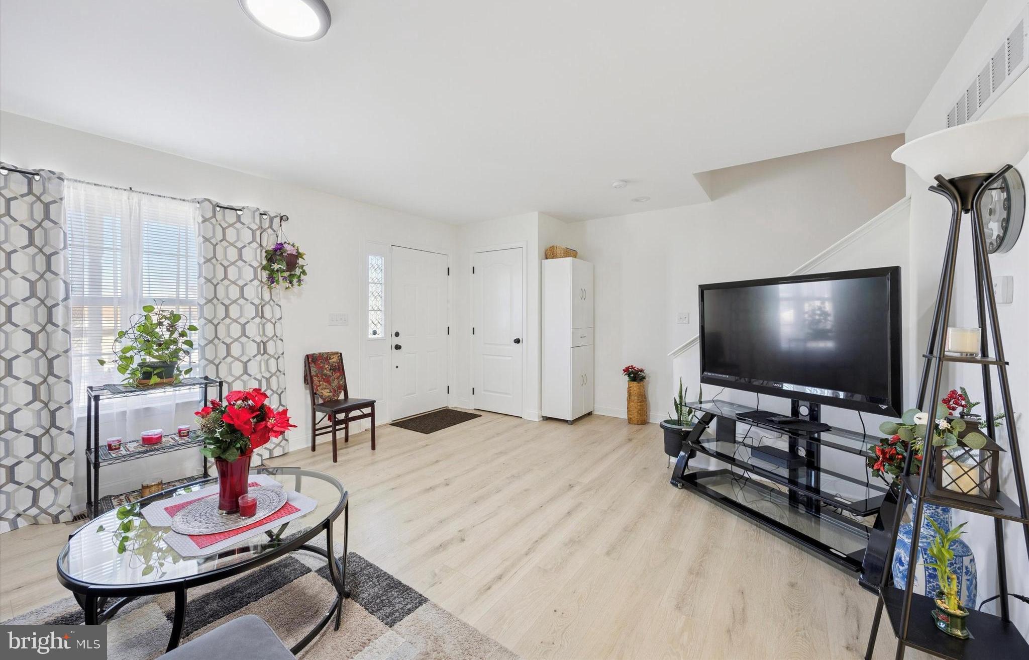 112 BUNCHE BOULEVARD