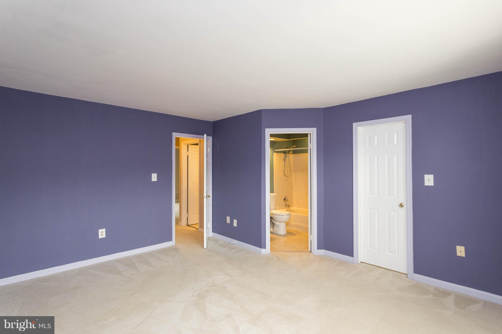 ROLLING BROOK - Residential