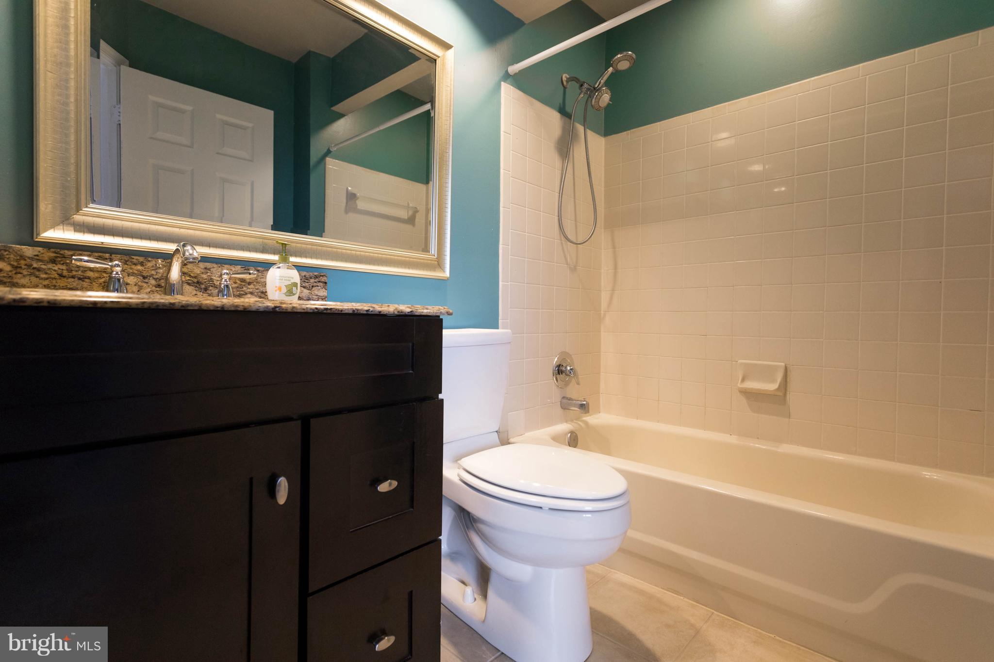 ROLLING BROOK - Residential