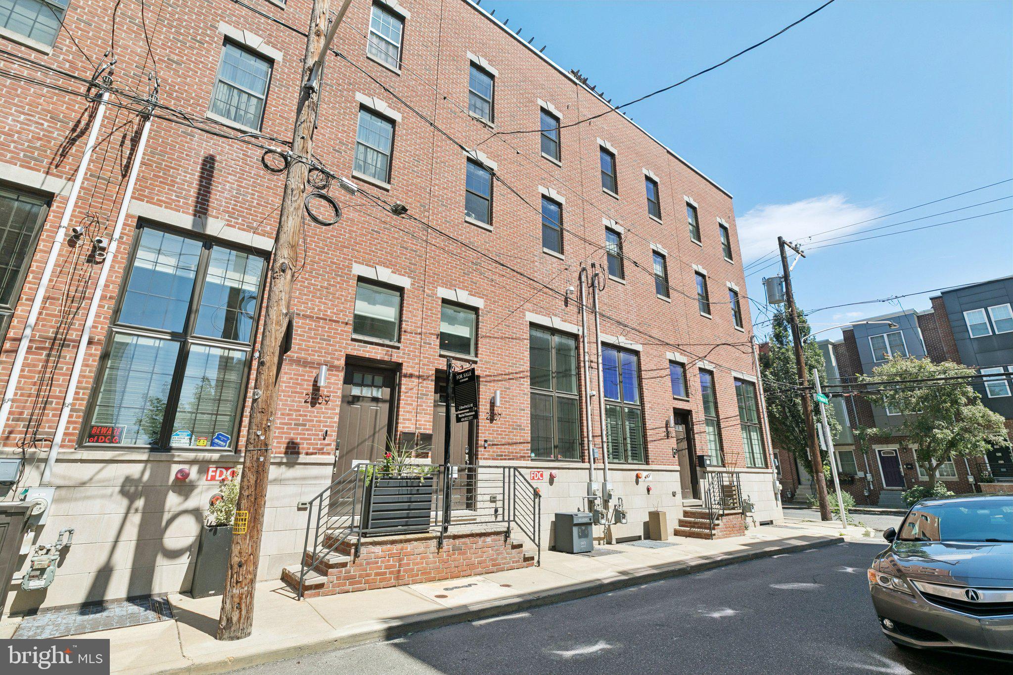 POINT BREEZE - Residential