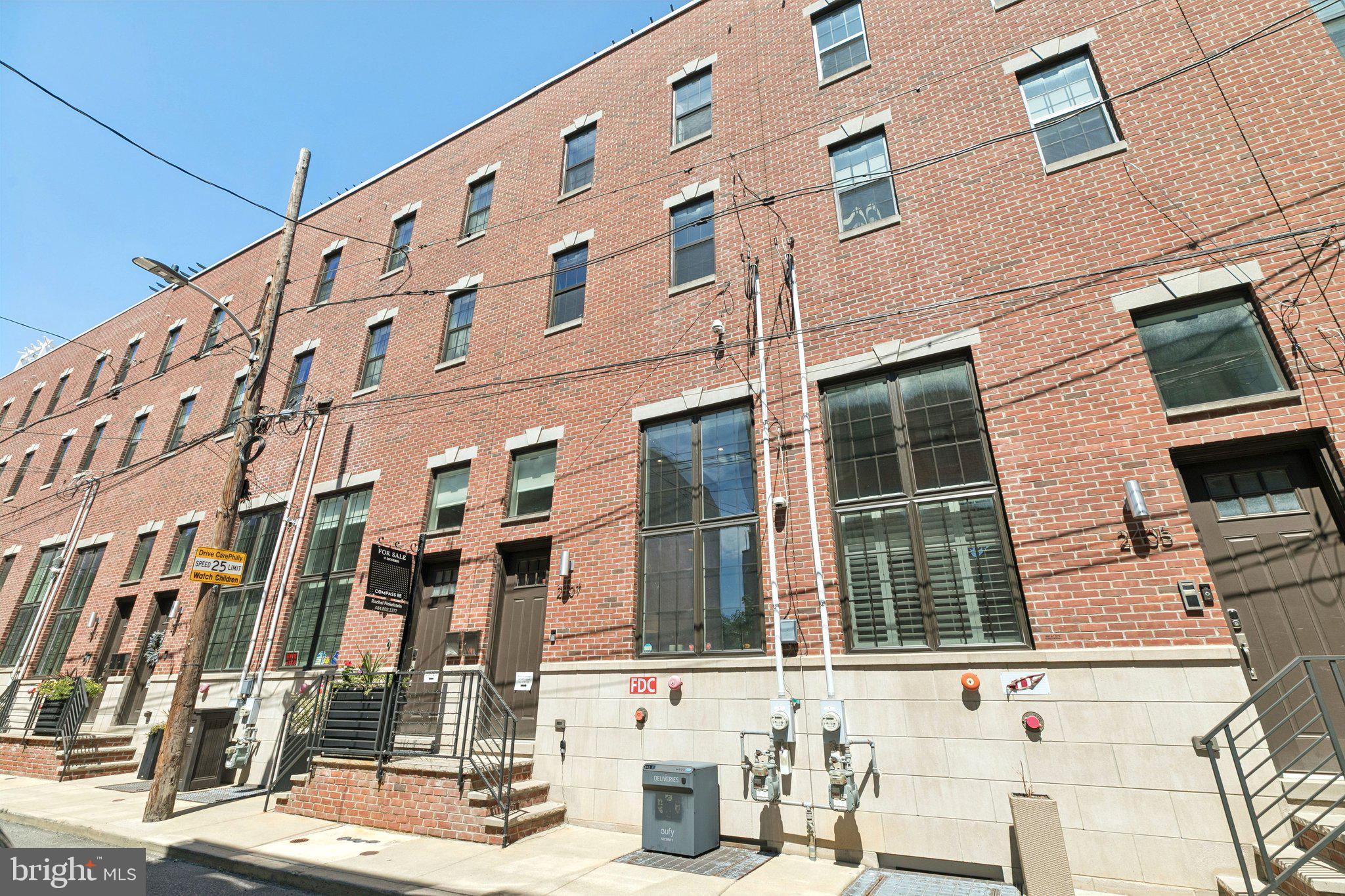 POINT BREEZE - Residential