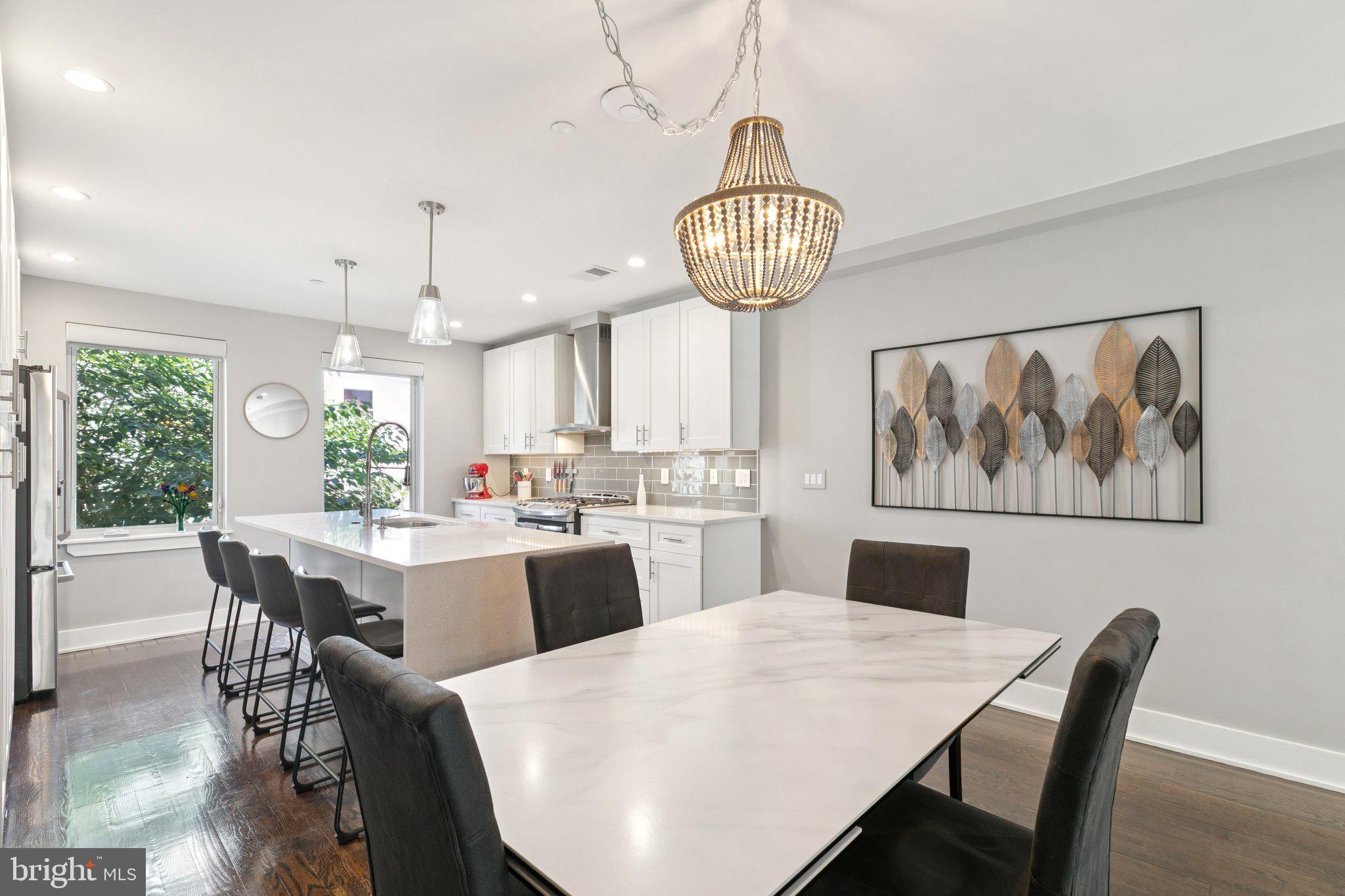 POINT BREEZE - Residential