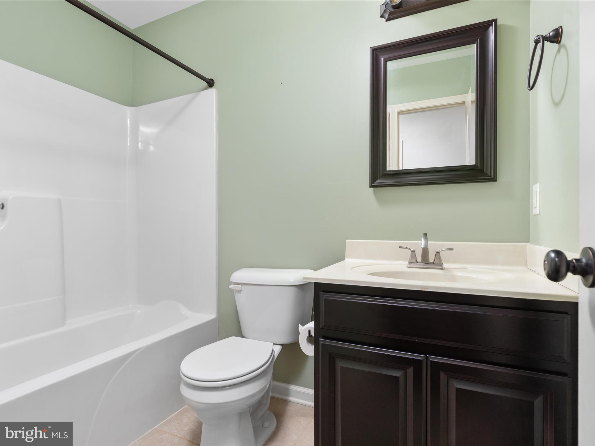 INWOOD VILLAGE - Residential