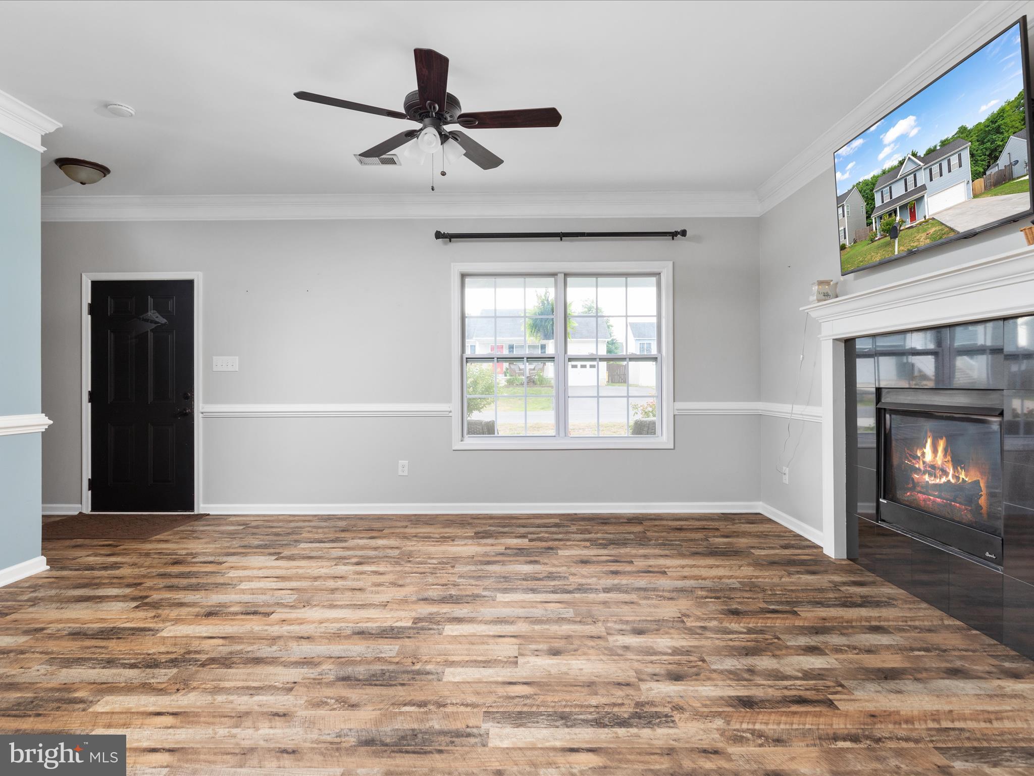 INWOOD VILLAGE - Residential