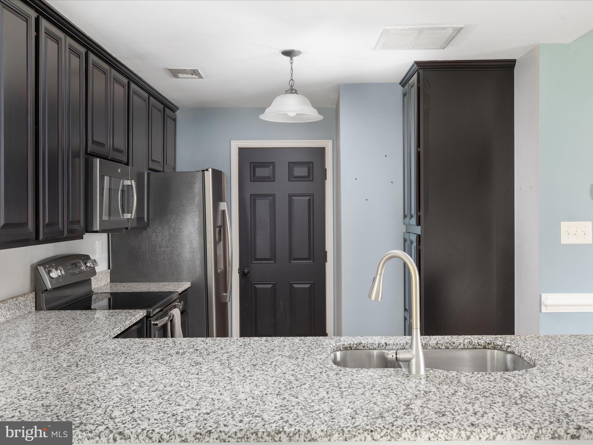 INWOOD VILLAGE - Residential