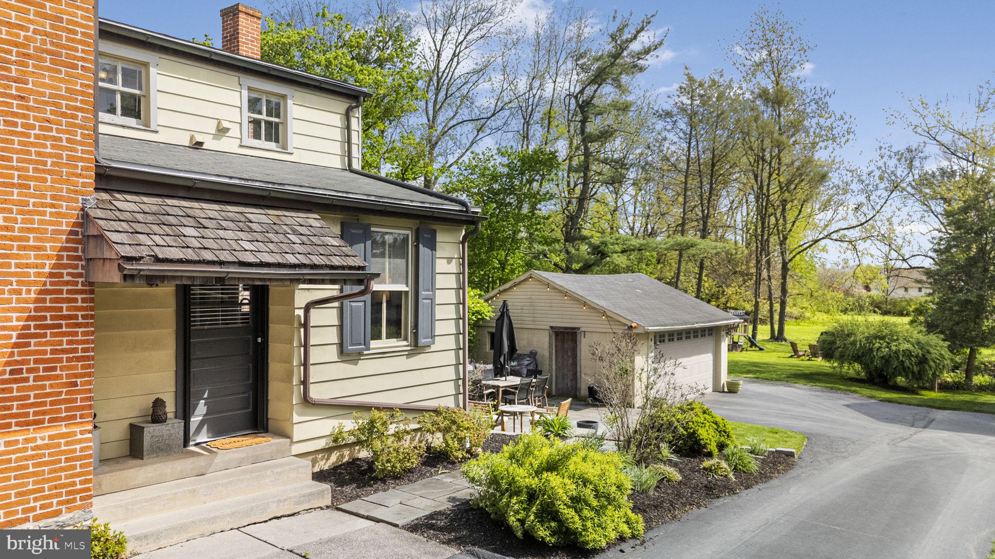 STRASBURG BOROUGH - Residential