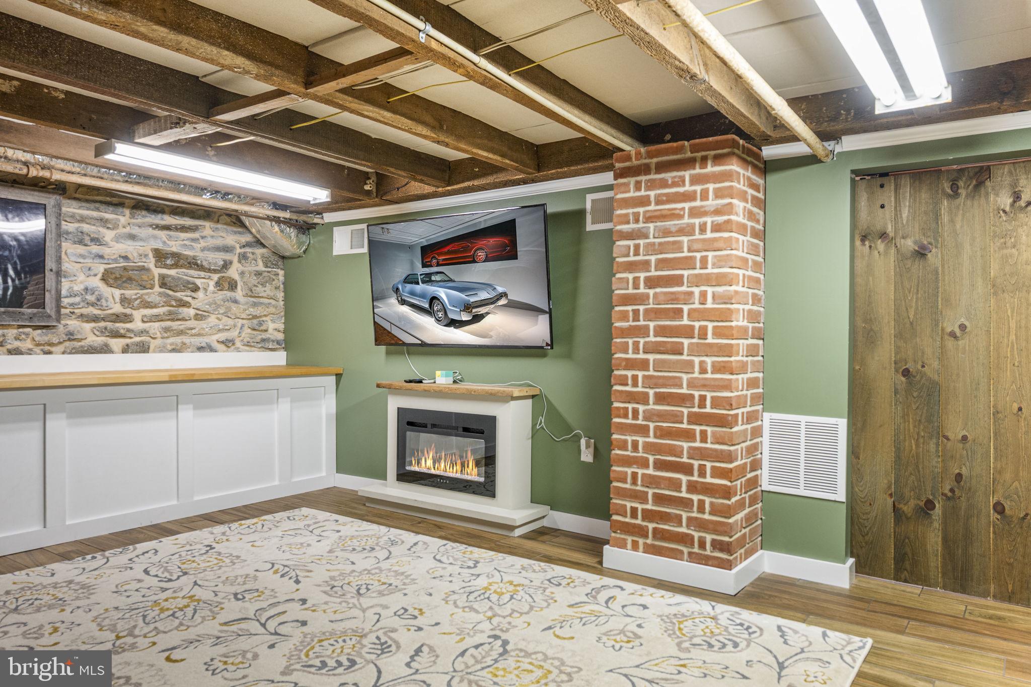 STRASBURG BOROUGH - Residential