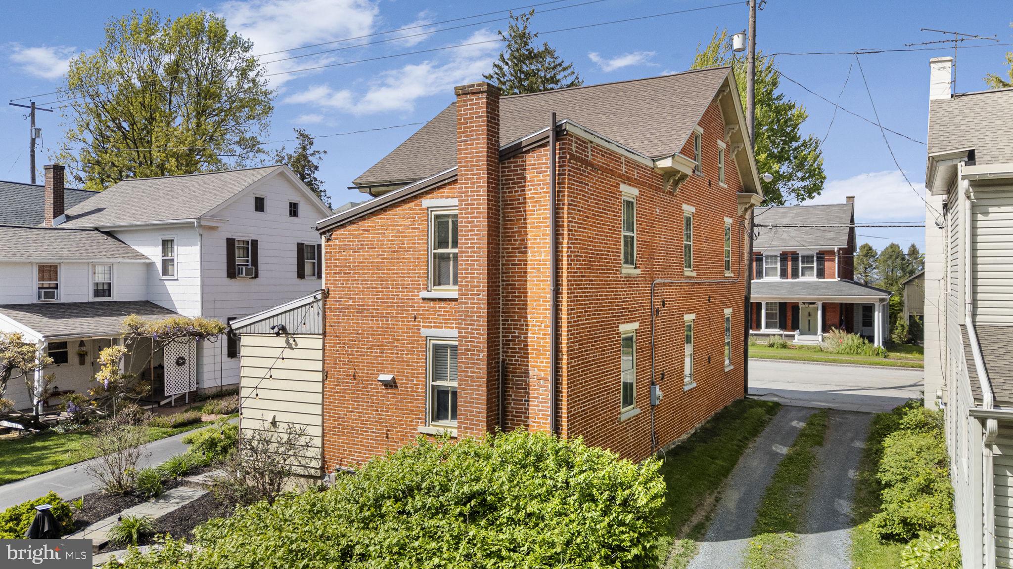 STRASBURG BOROUGH - Residential