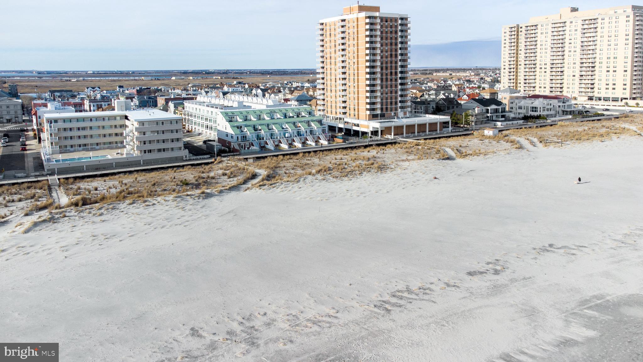 5200 BOARDWALK