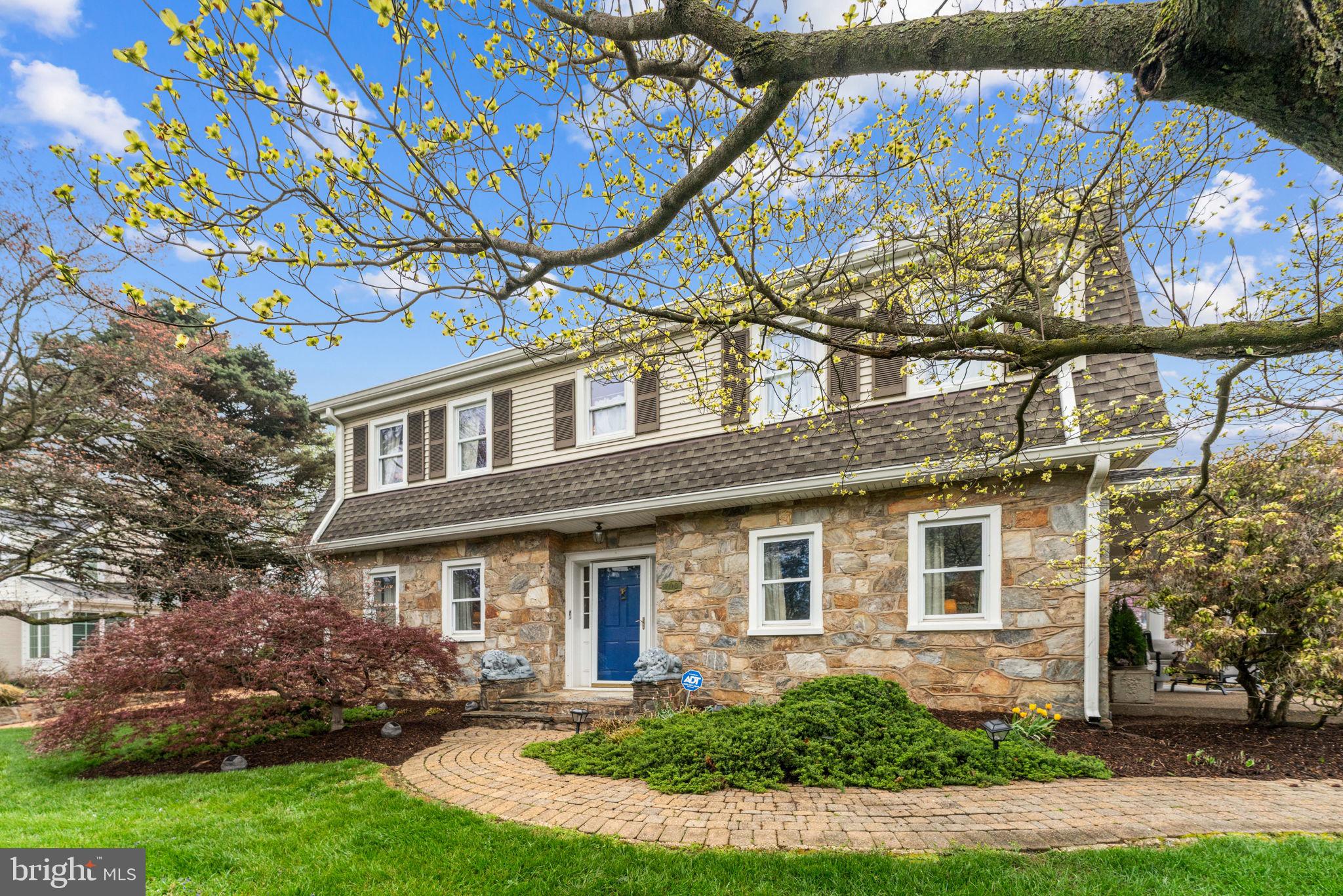 RIDGEVIEW - Residential