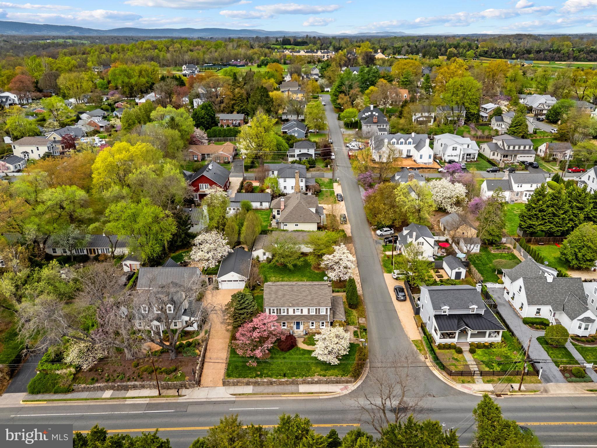 RIDGEVIEW - Residential