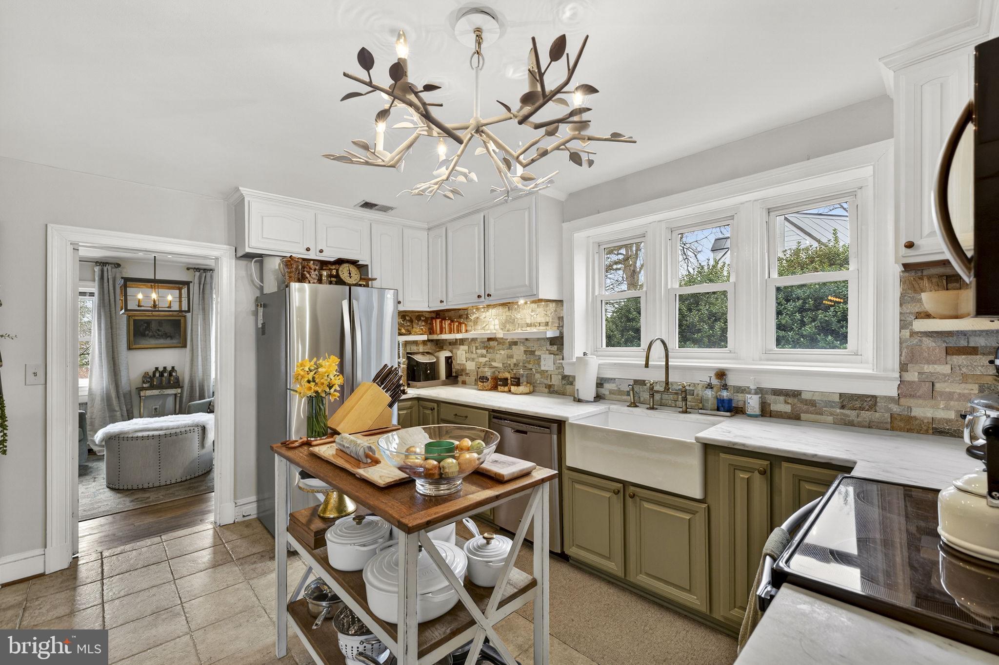 RIDGEVIEW - Residential