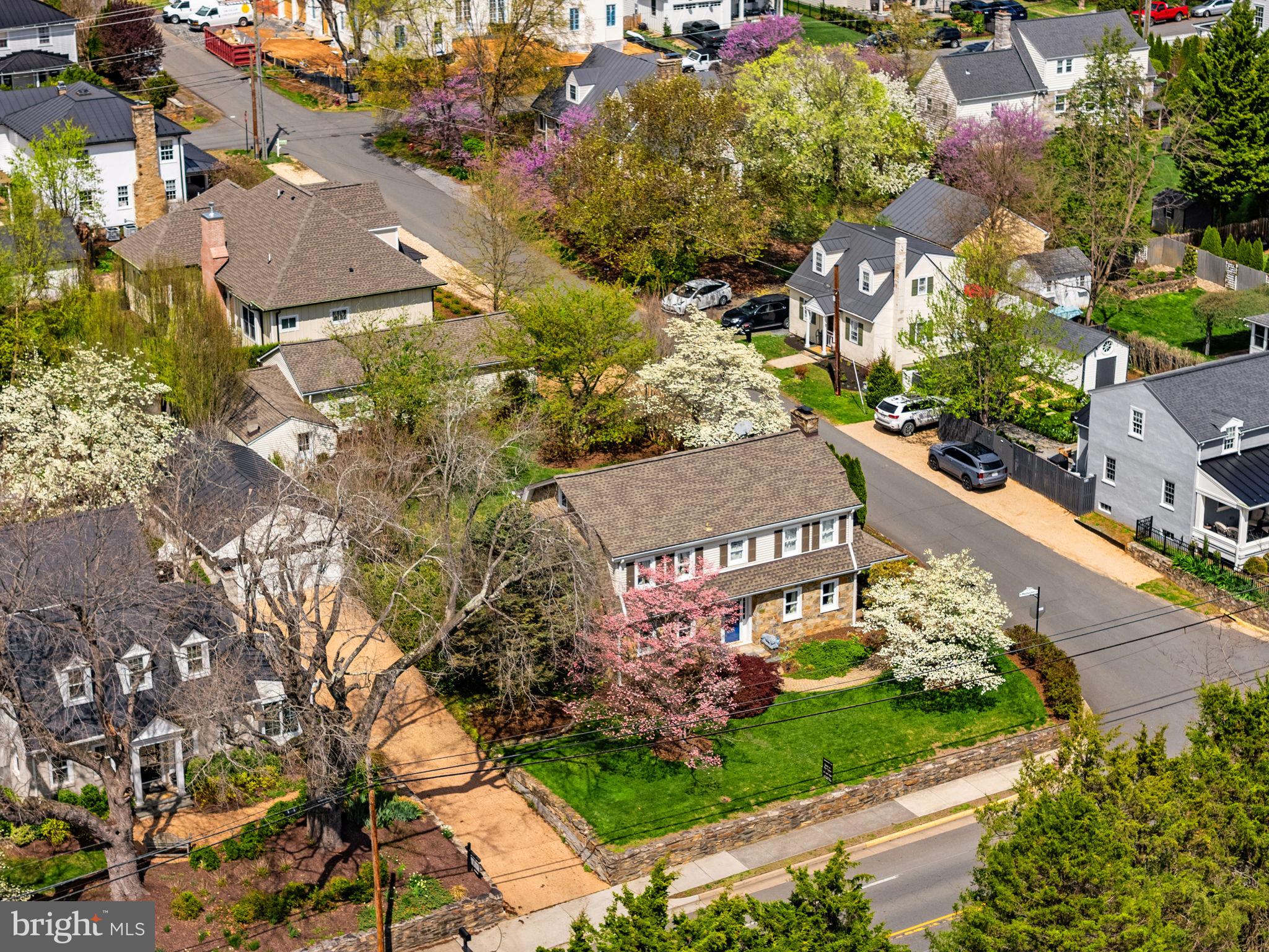 RIDGEVIEW - Residential