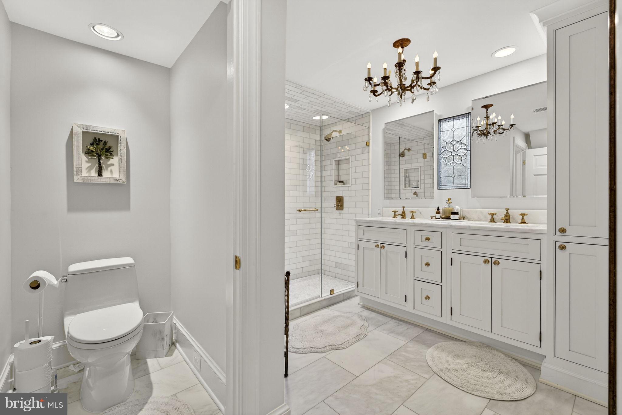 RIDGEVIEW - Residential