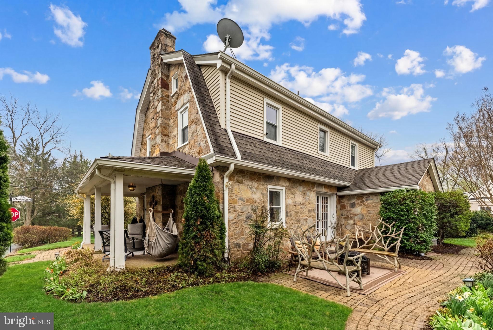 RIDGEVIEW - Residential