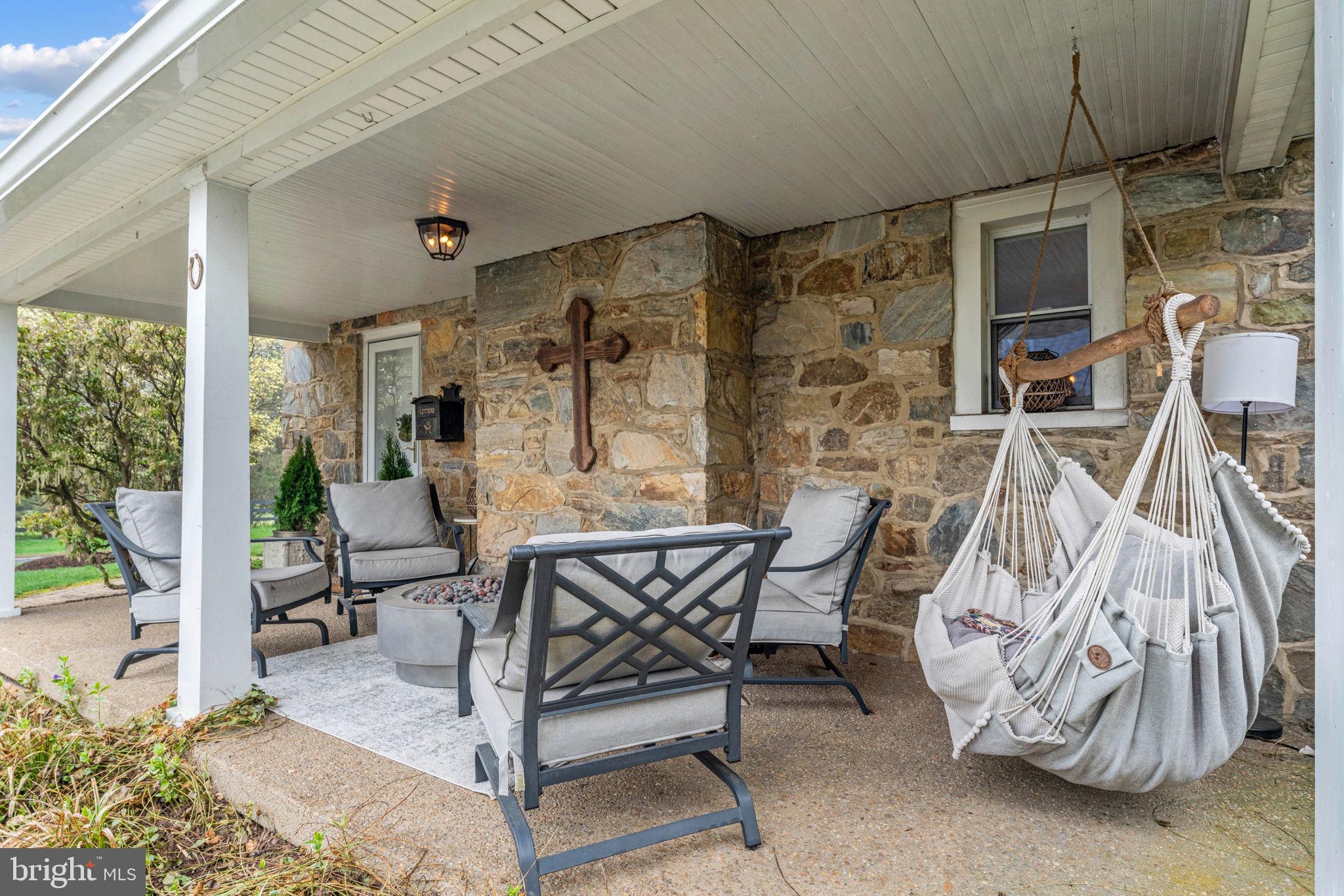 RIDGEVIEW - Residential