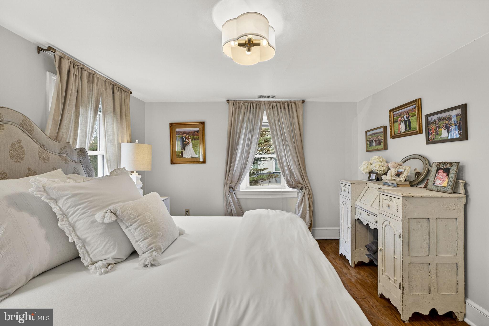 RIDGEVIEW - Residential