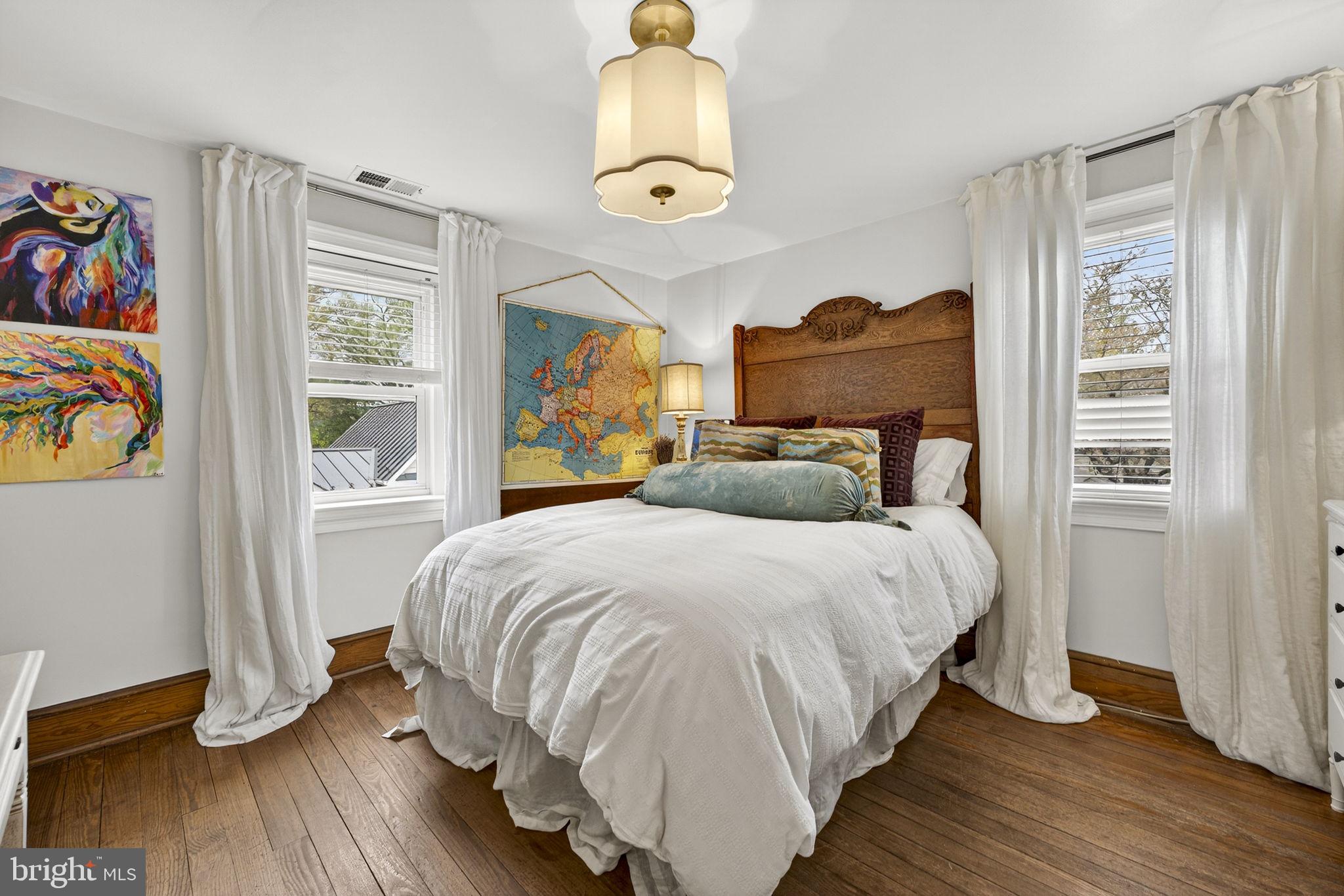 RIDGEVIEW - Residential